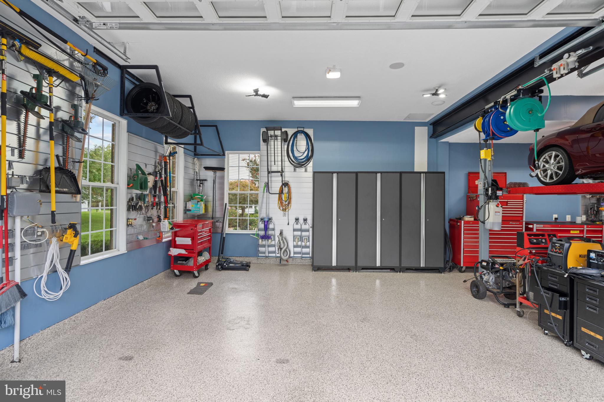 CEDAR HUNT - Residential