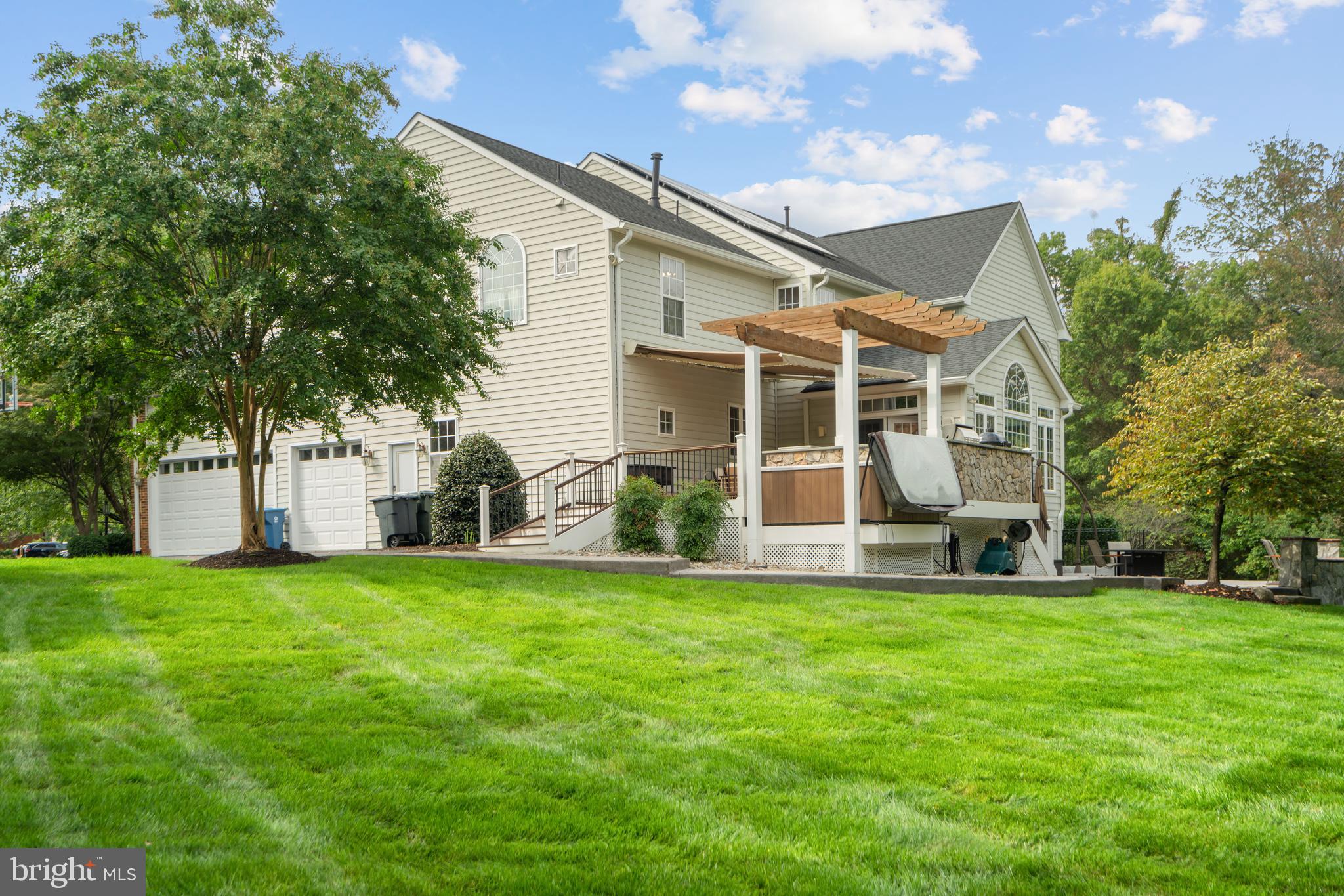 CEDAR HUNT - Residential