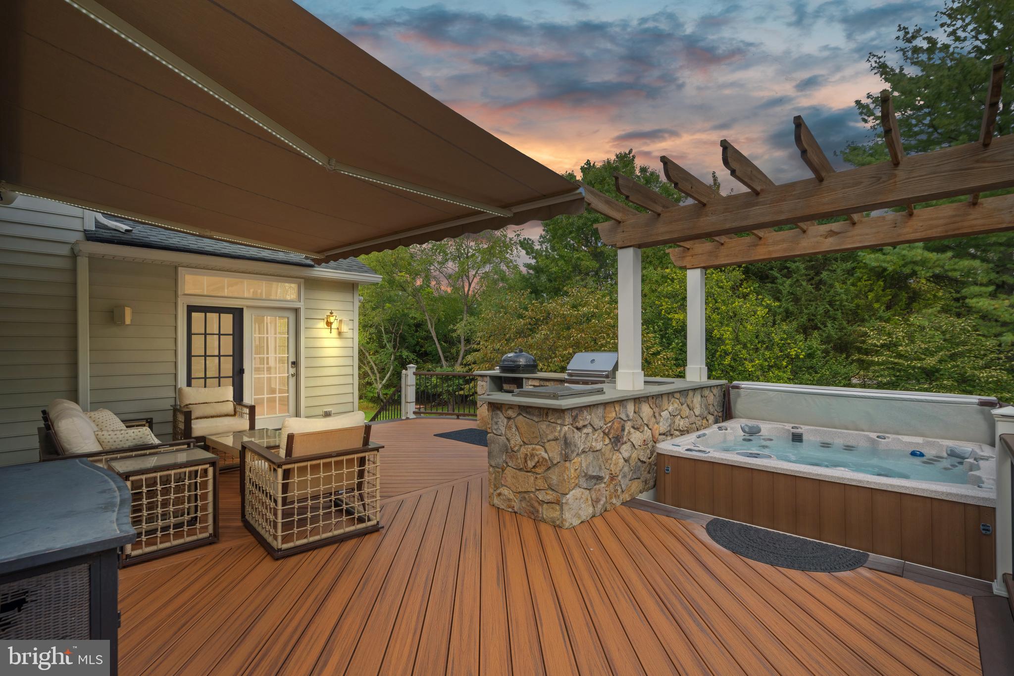 CEDAR HUNT - Residential