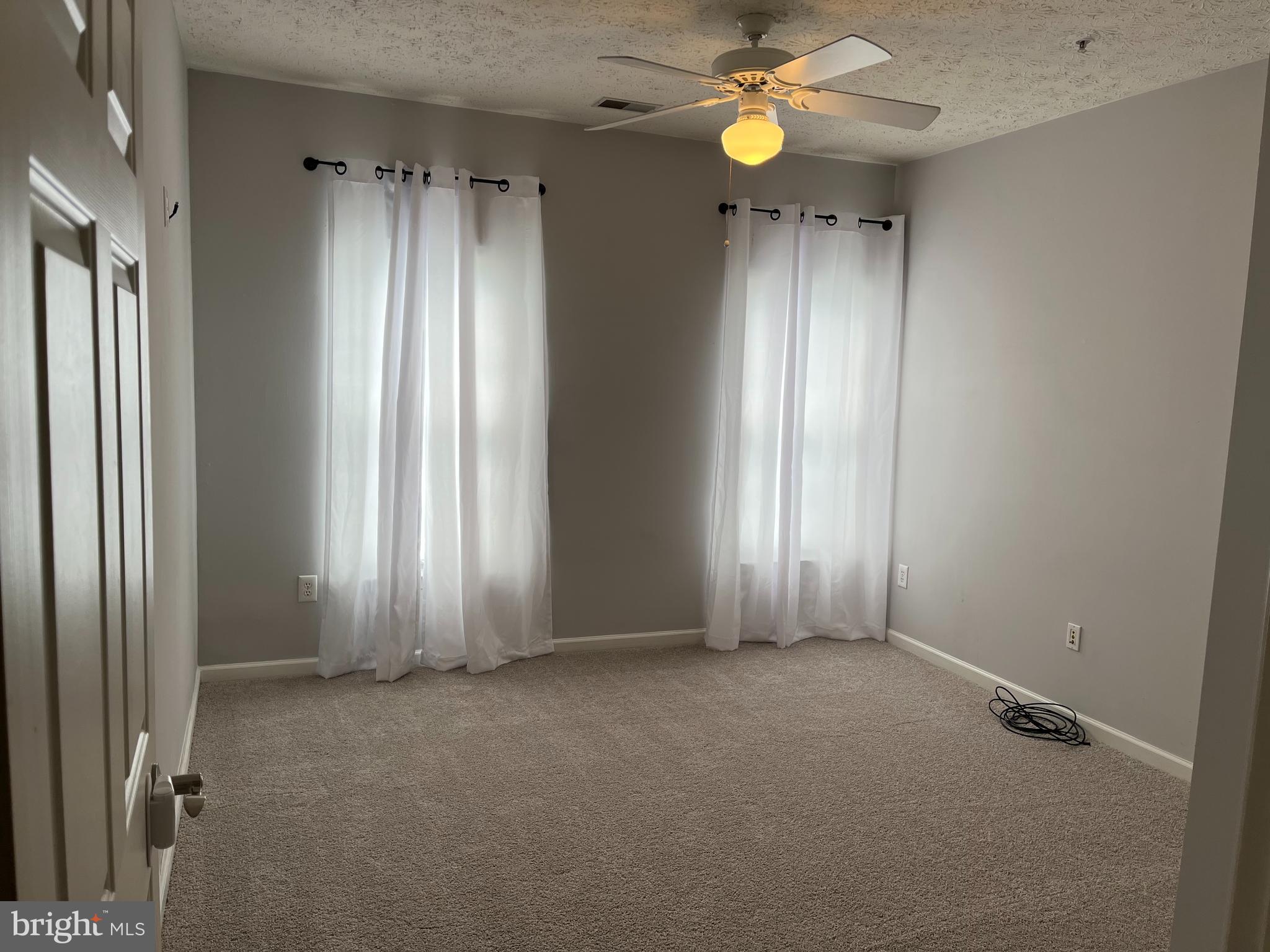 PINEY ORCHARD - Residential Lease