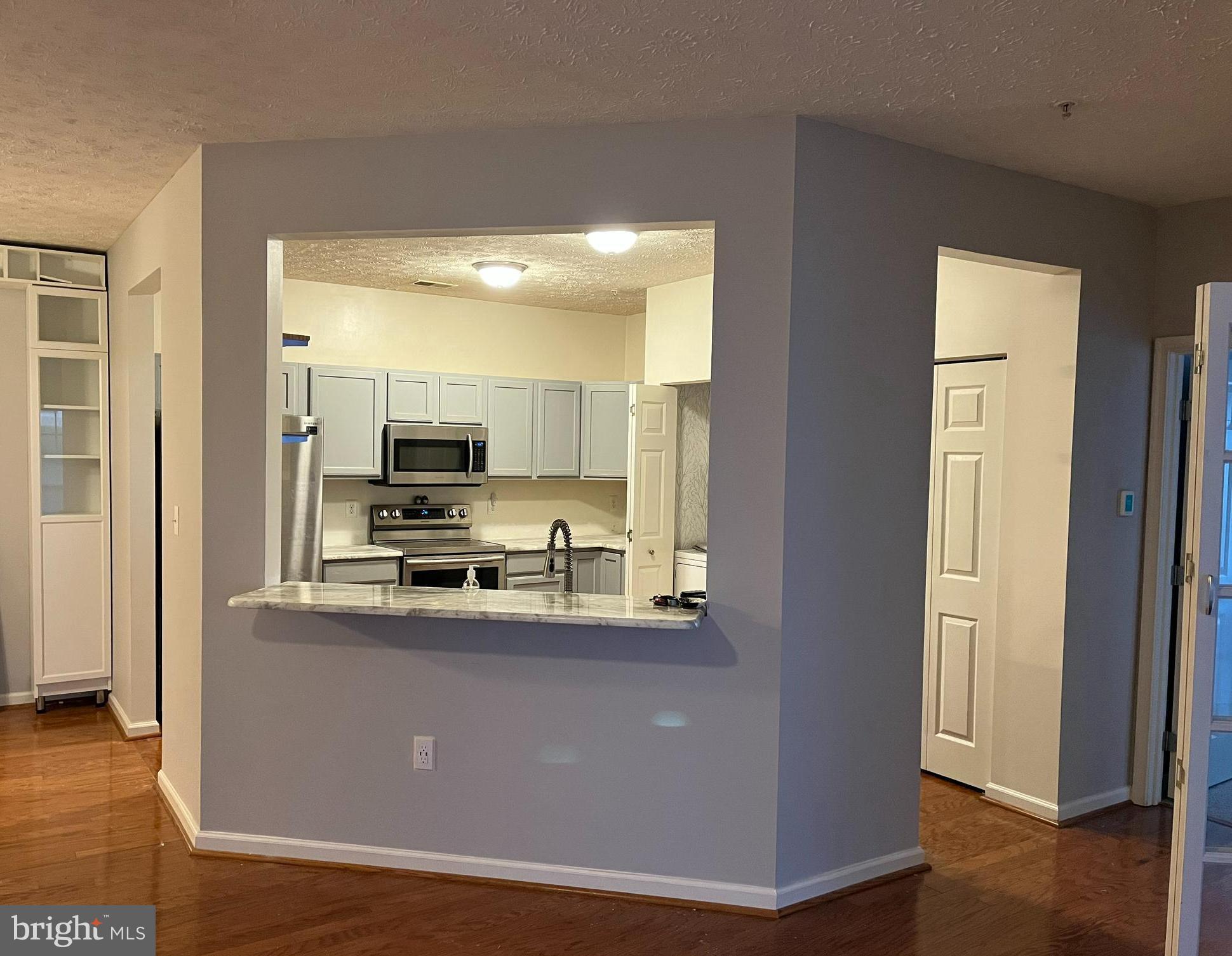 PINEY ORCHARD - Residential Lease