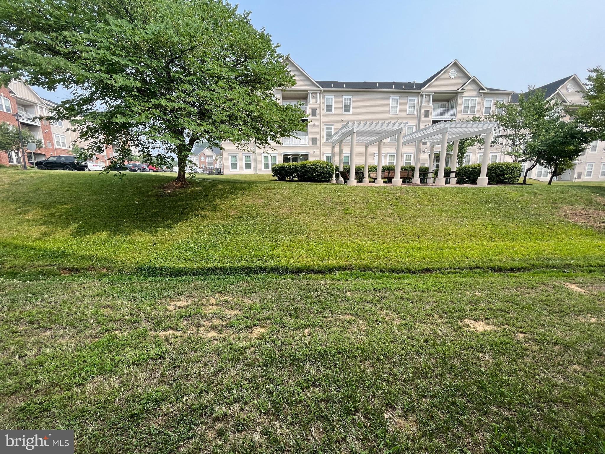 PINEY ORCHARD - Residential Lease