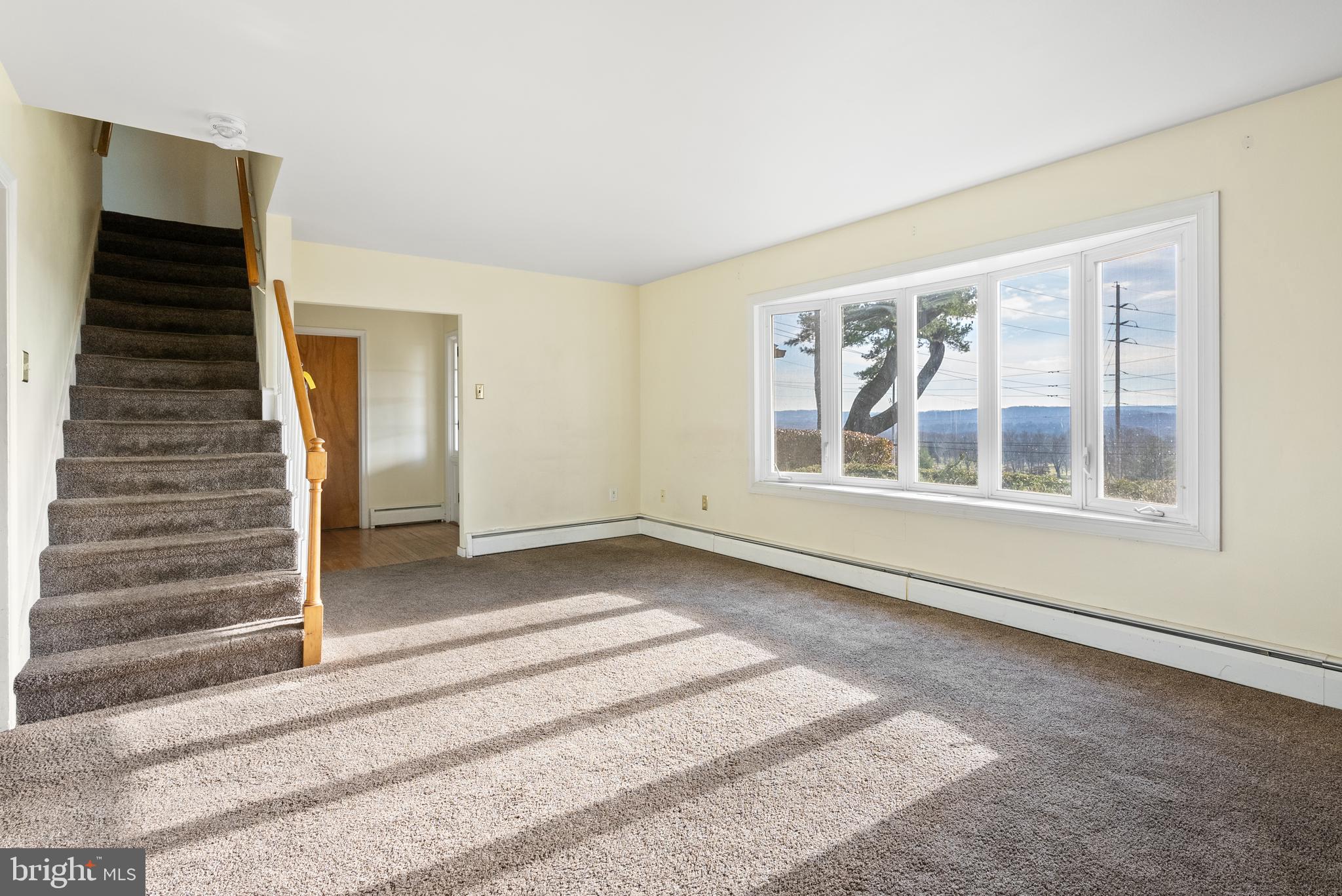 ELLIS WOOD ESTS - Residential