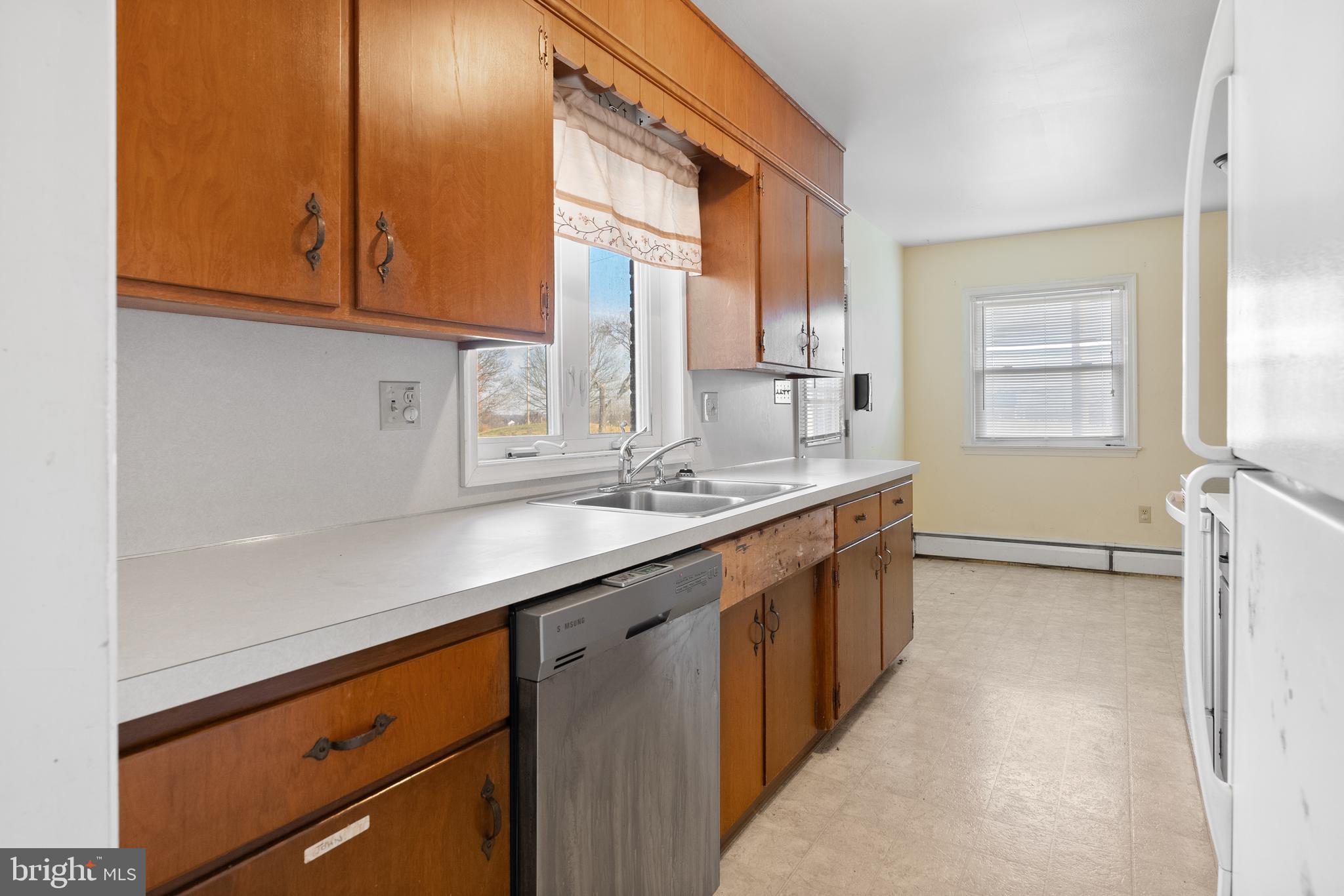 ELLIS WOOD ESTS - Residential