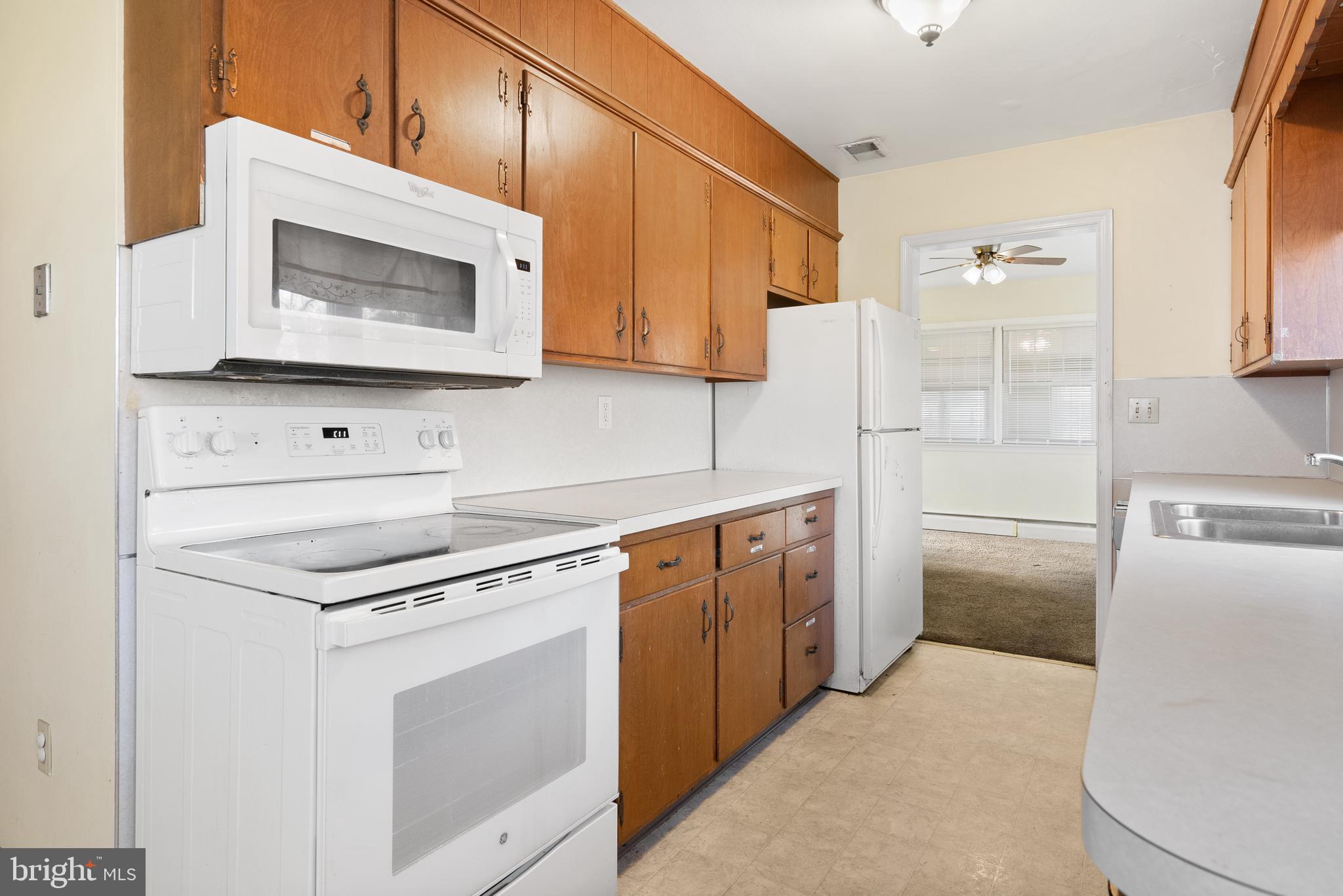 ELLIS WOOD ESTS - Residential