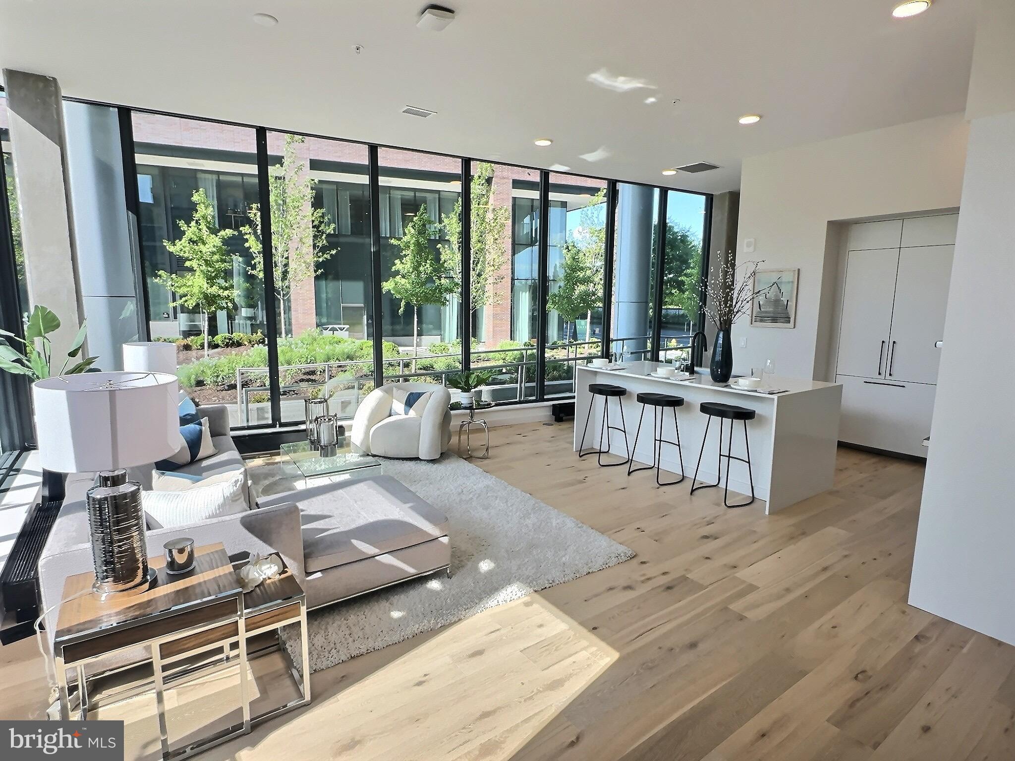 3130 POTOMAC AVENUE TH1