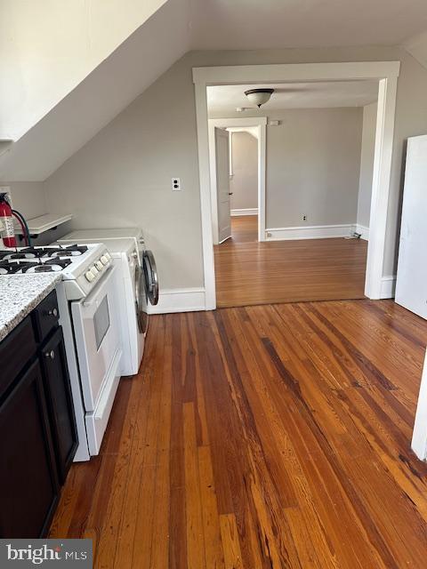 23 E GREENWOOD AVENUE