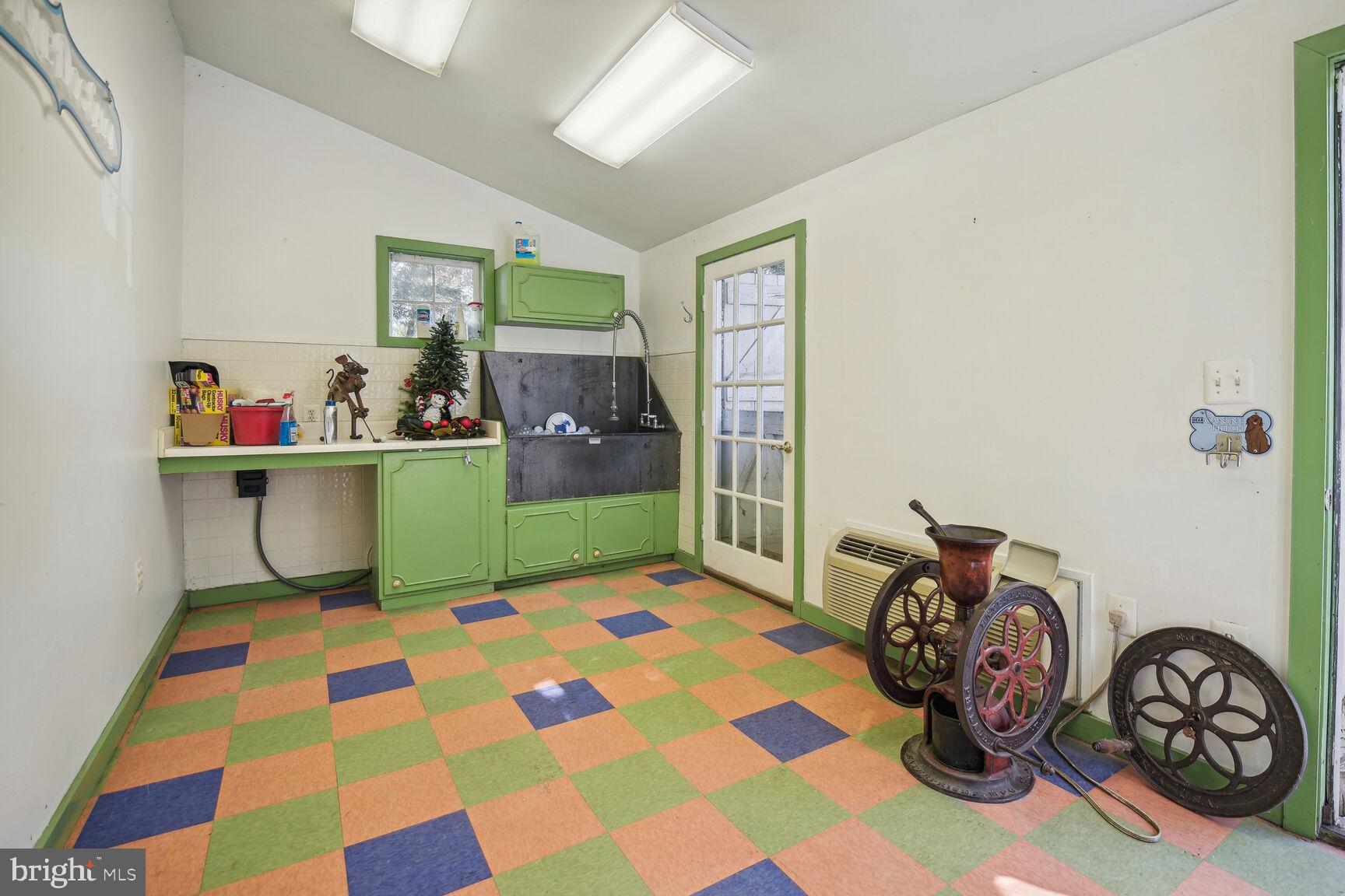 PAINT BRANCH FARMS - Residential