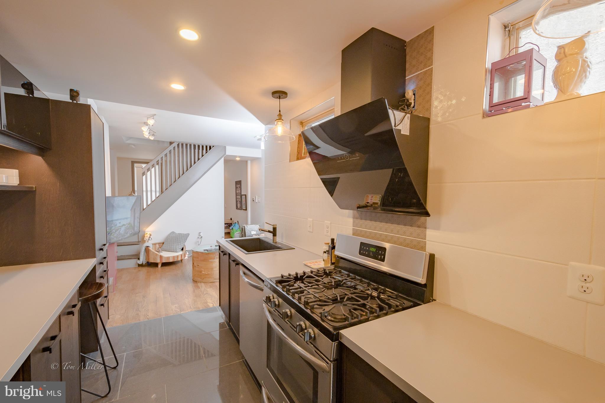 HAMPDEN HISTORIC DISTRICT - Farm