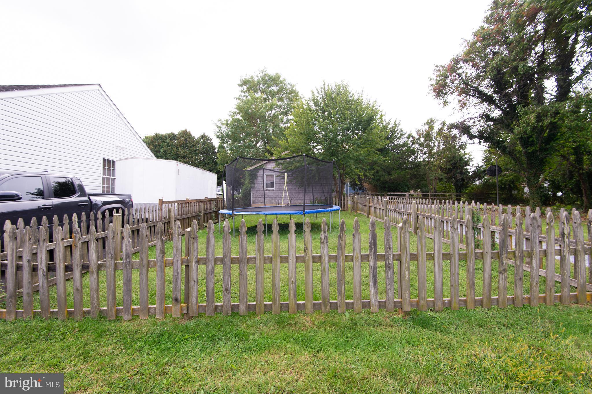 CENTREVILLE - Residential