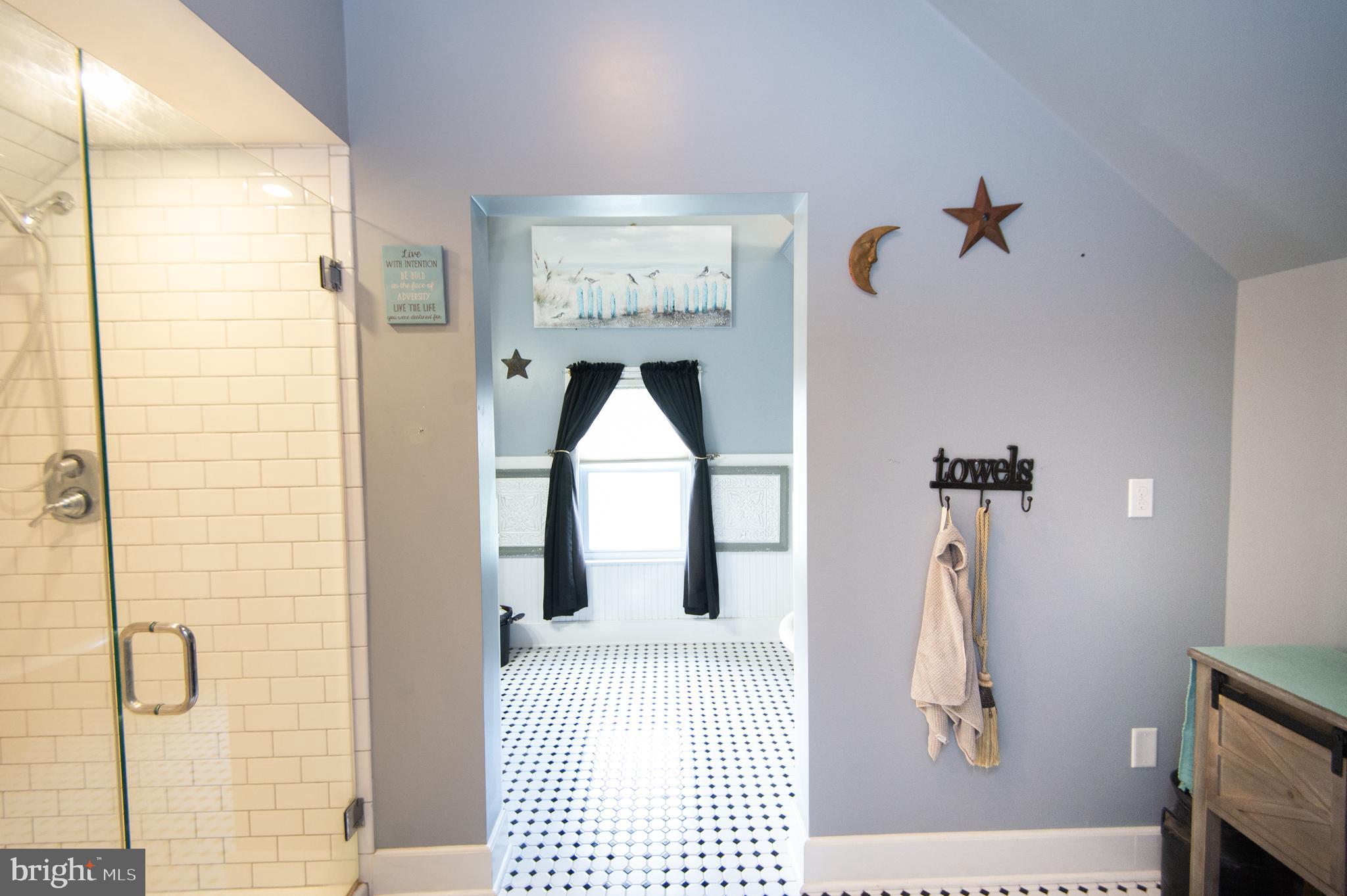 CENTREVILLE - Residential