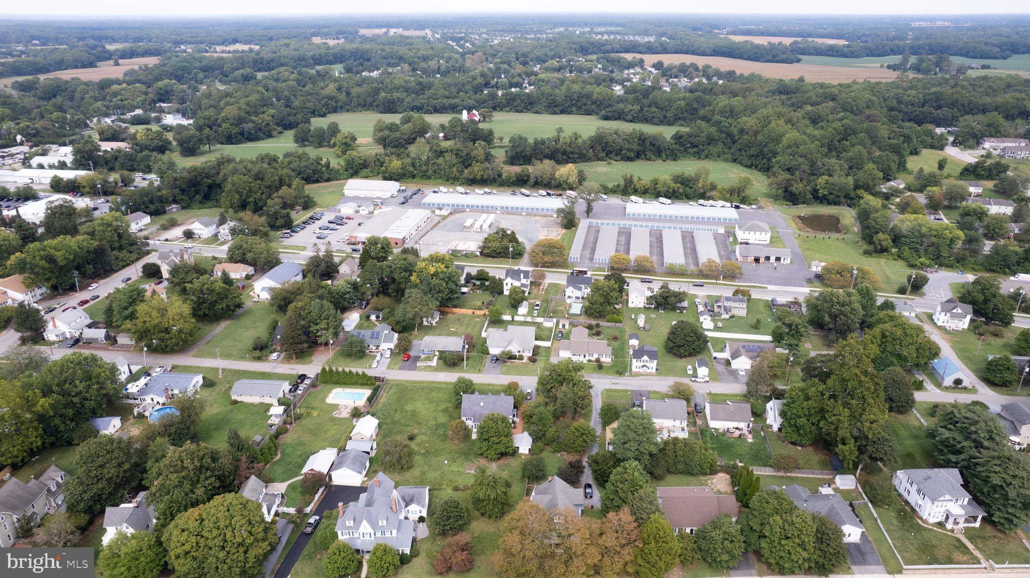 CENTREVILLE - Residential