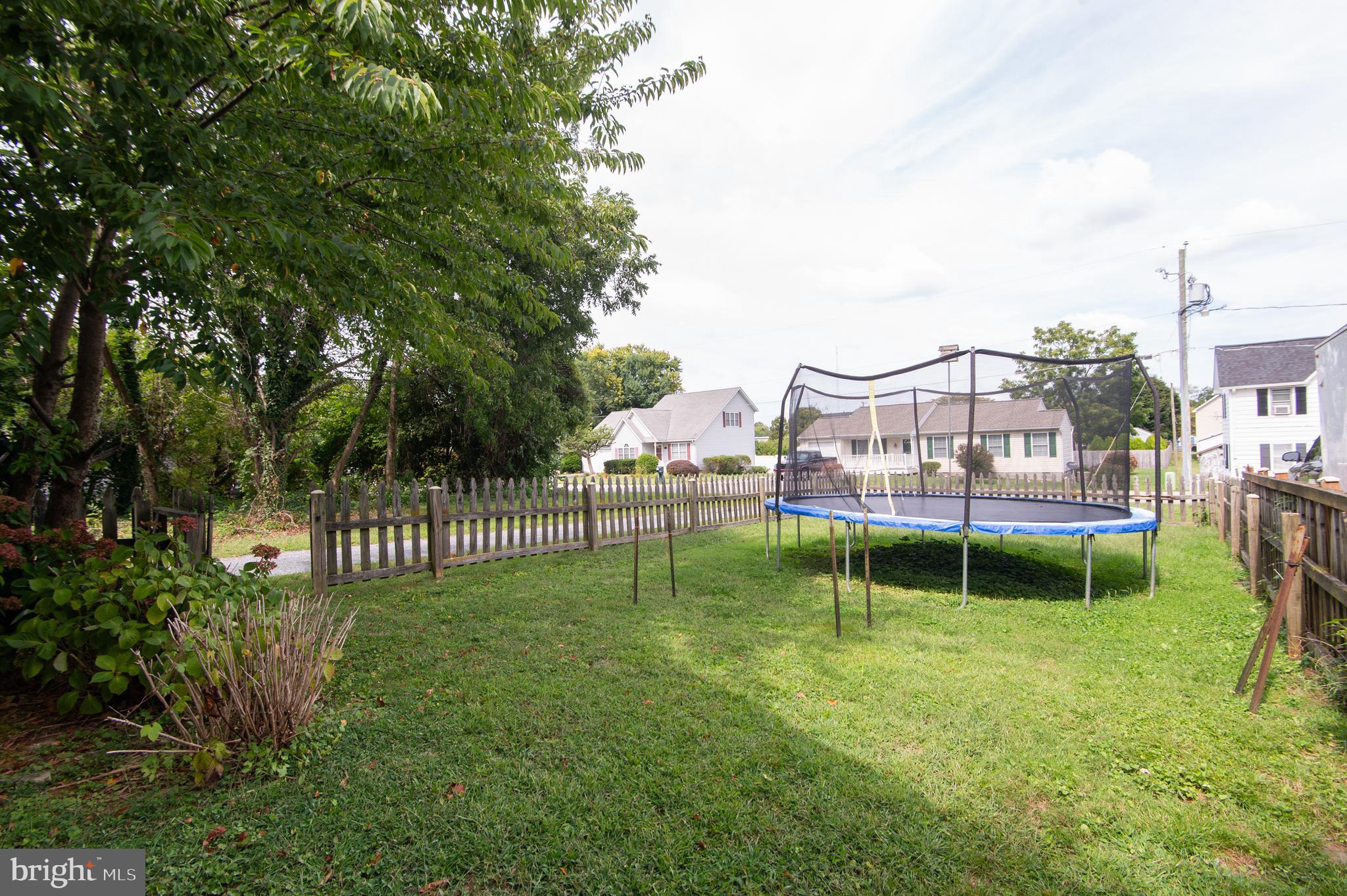 CENTREVILLE - Residential