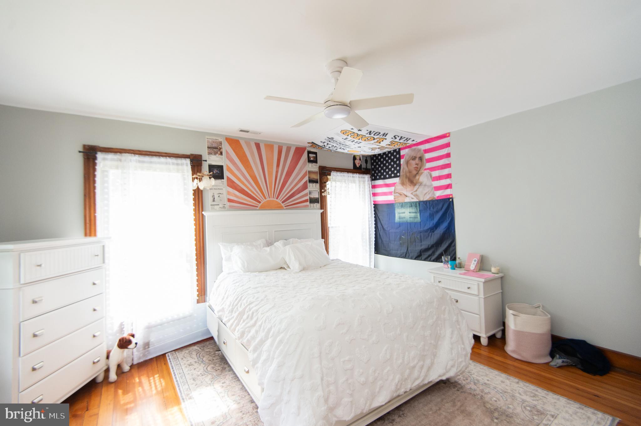 CENTREVILLE - Residential