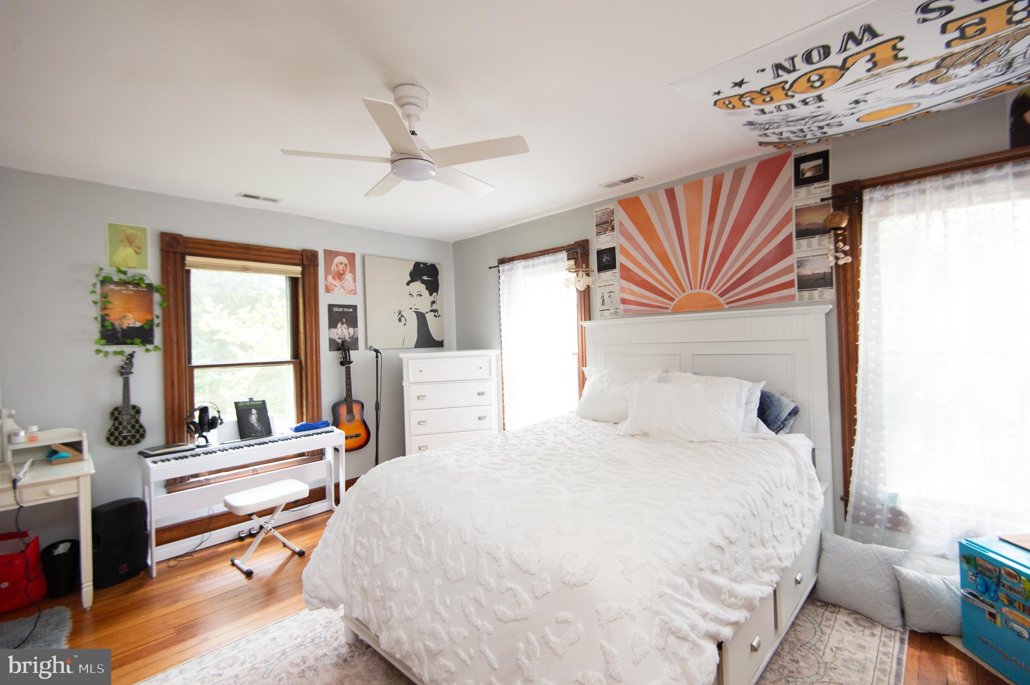 CENTREVILLE - Residential