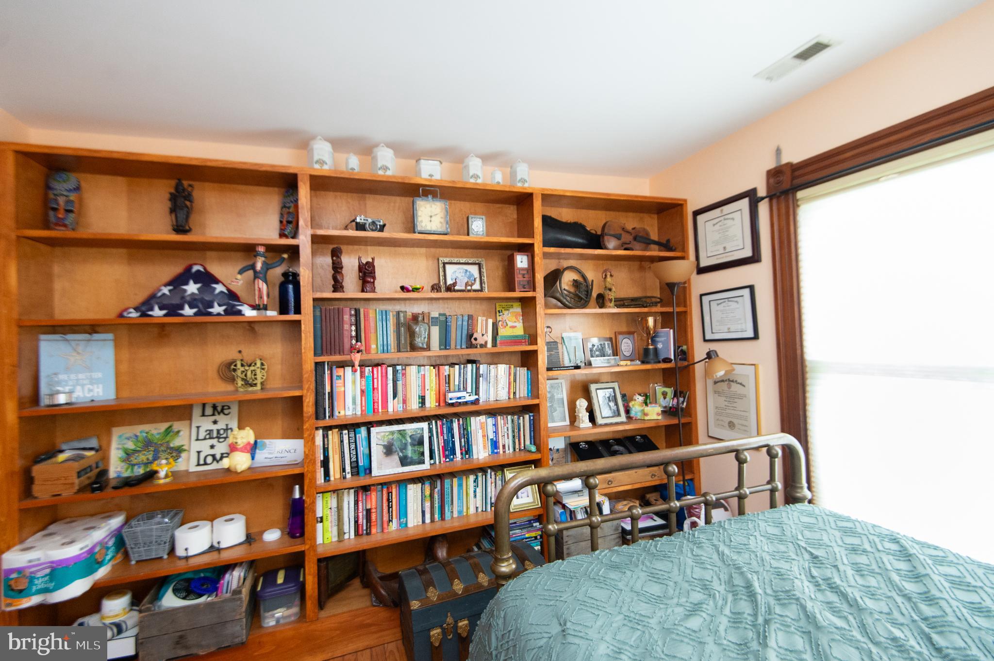 CENTREVILLE - Residential