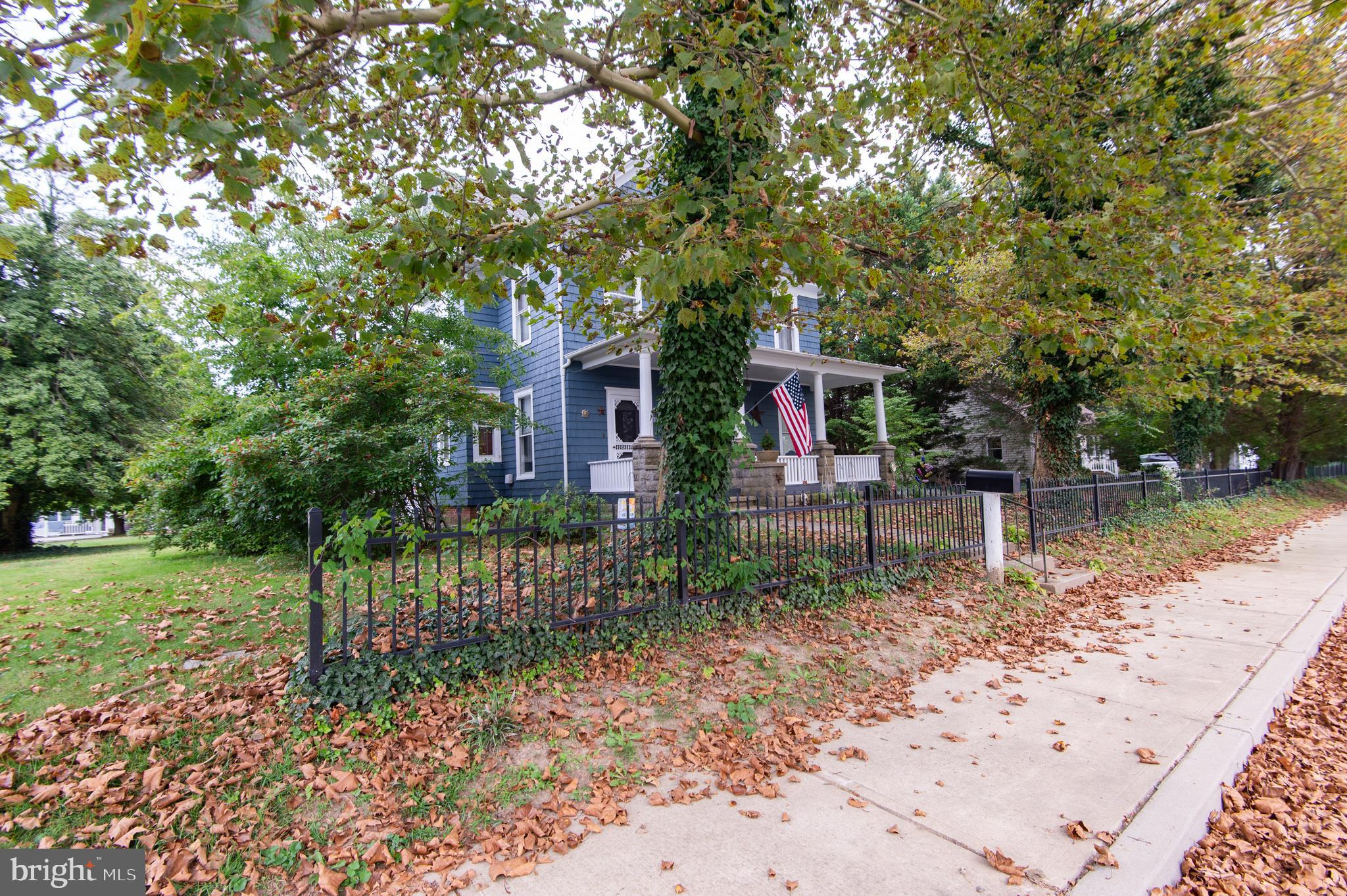 CENTREVILLE - Residential