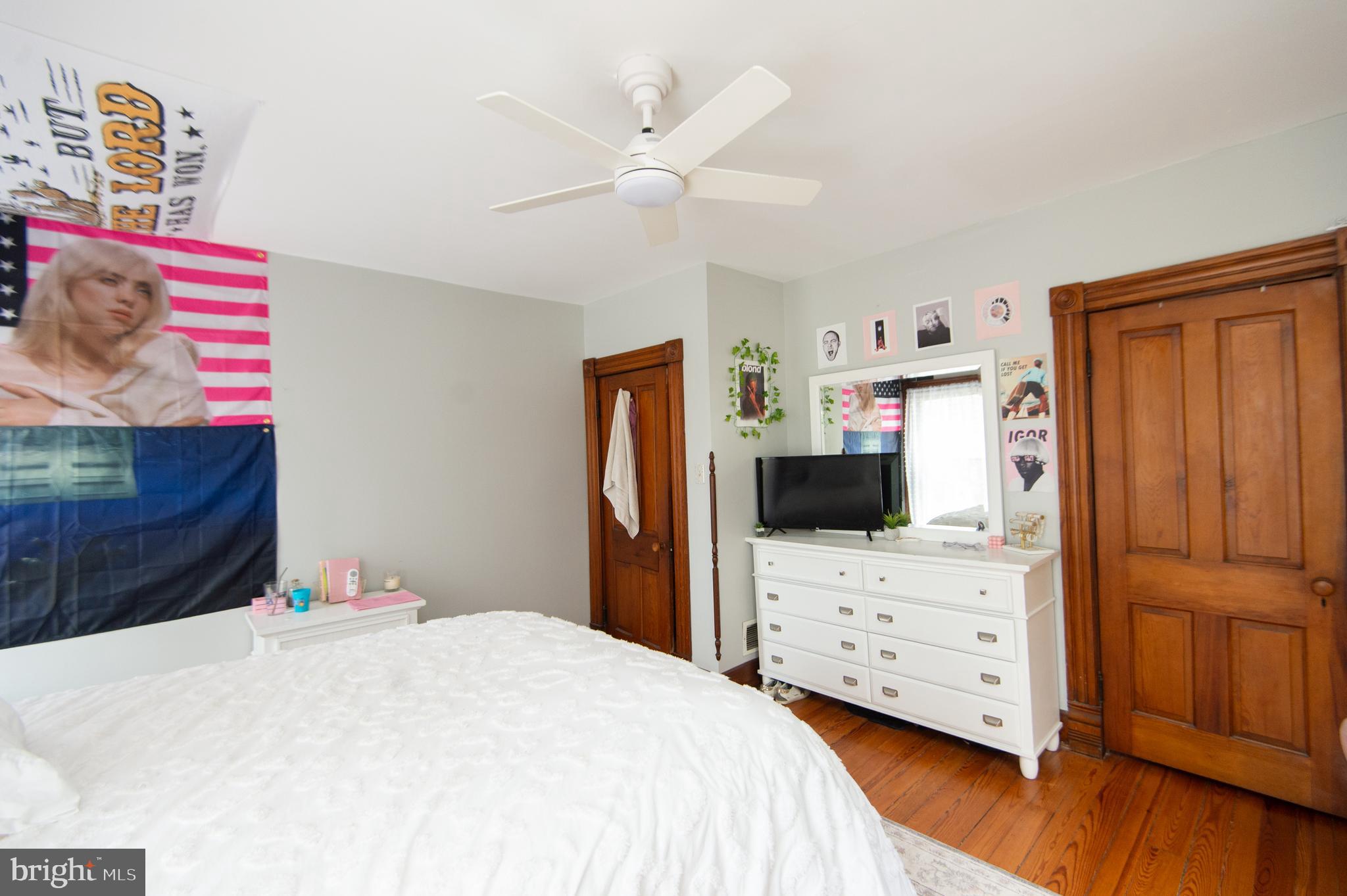 CENTREVILLE - Residential