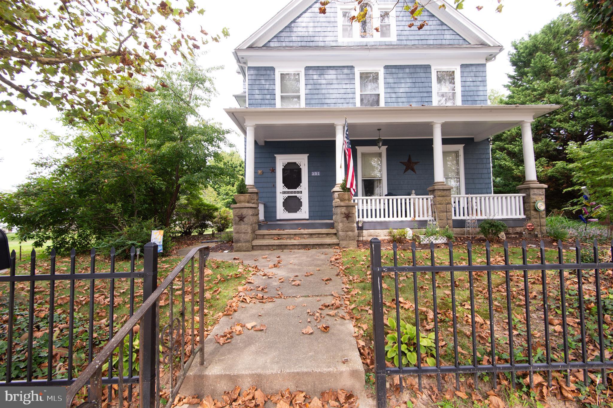 CENTREVILLE - Residential