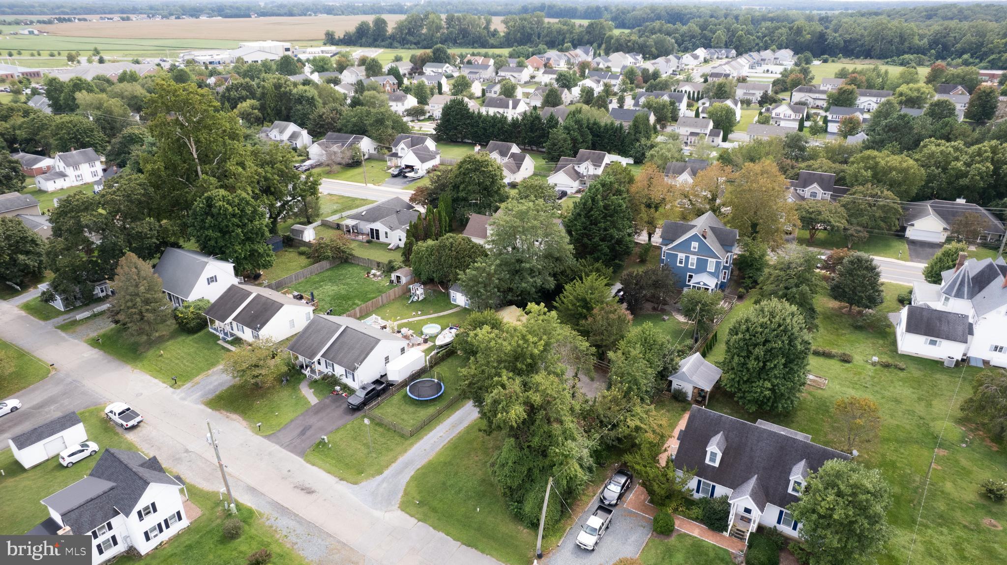 CENTREVILLE - Residential