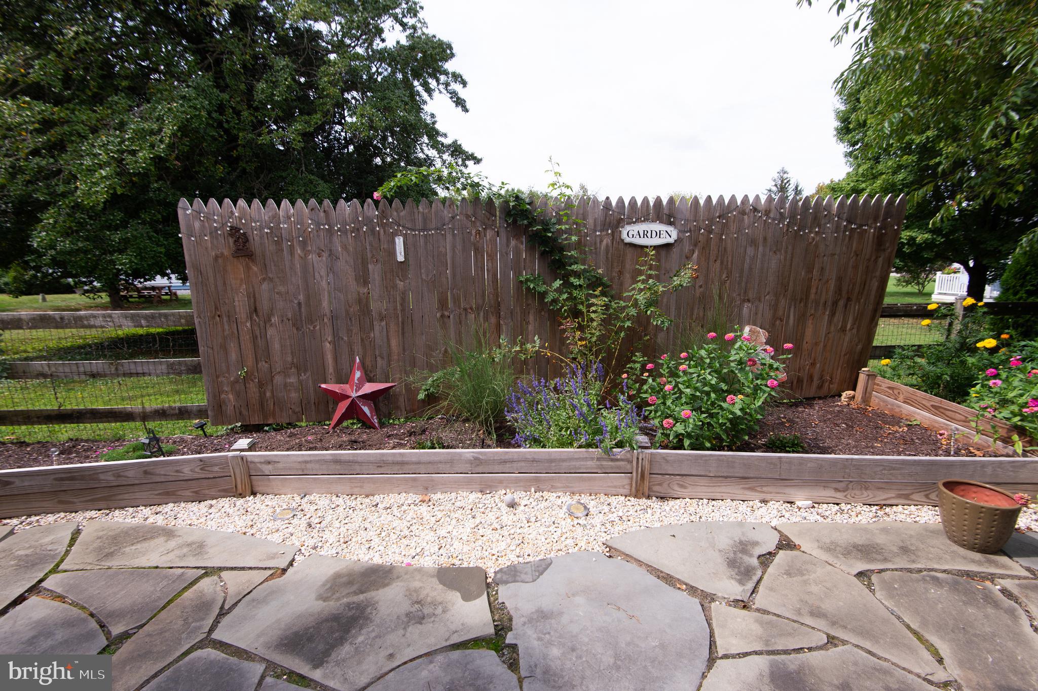 CENTREVILLE - Residential