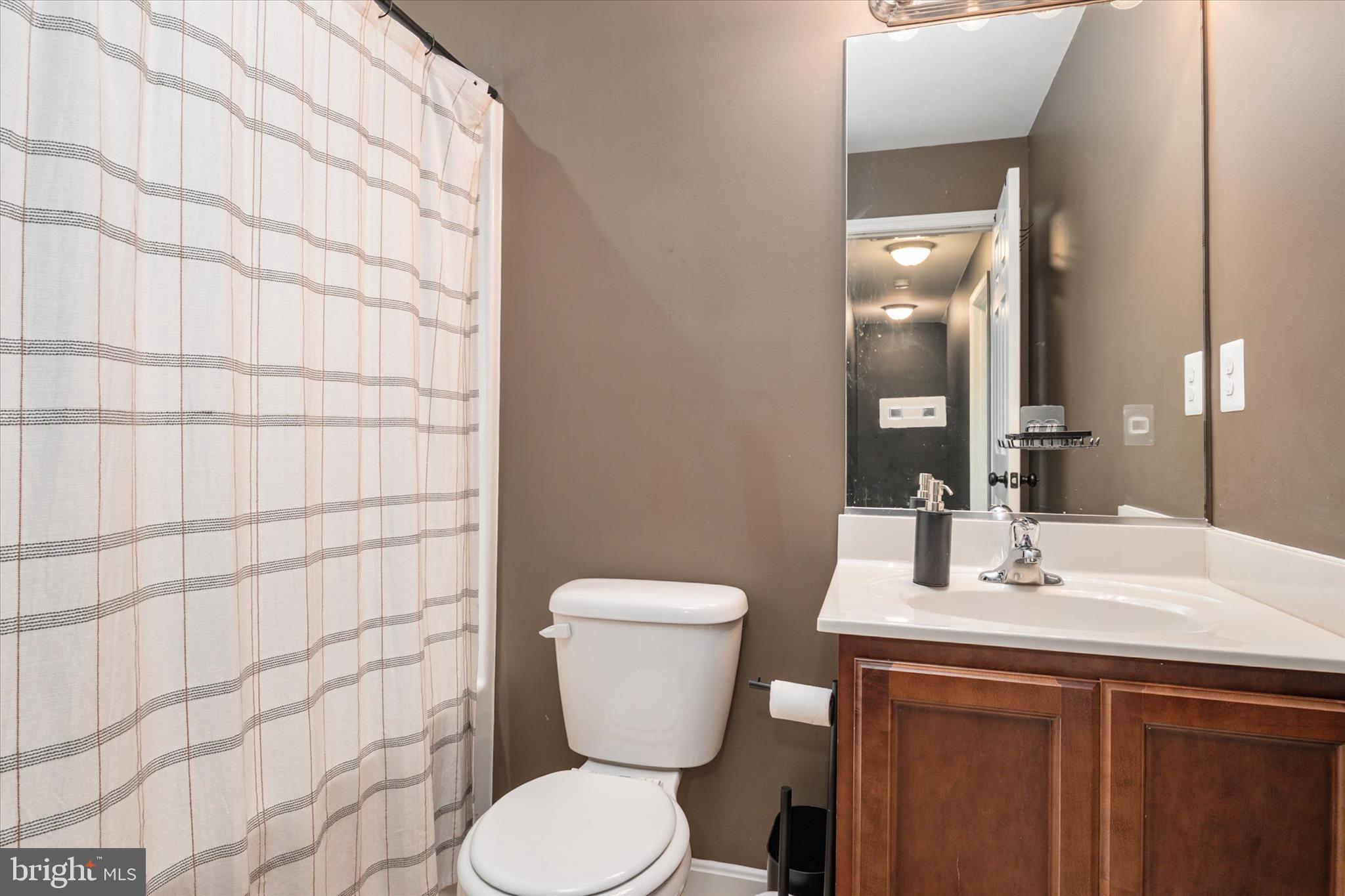 CHESTER - Residential