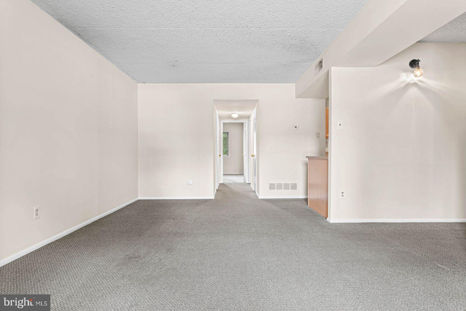 728-A PUTNAM BOULEVARD 15A
