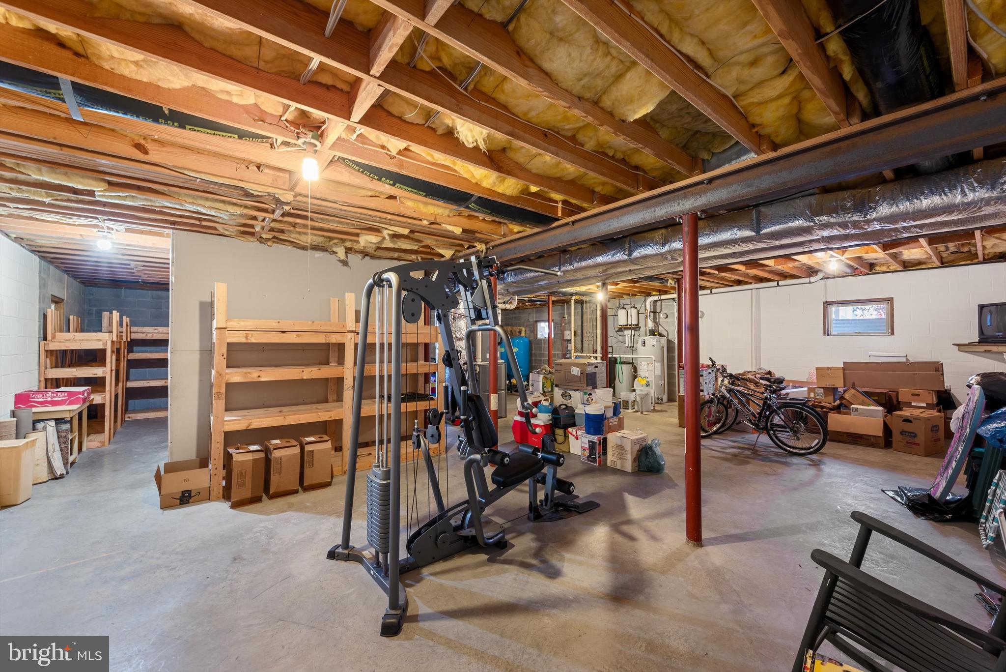 LONGVIEW ACRES - Residential