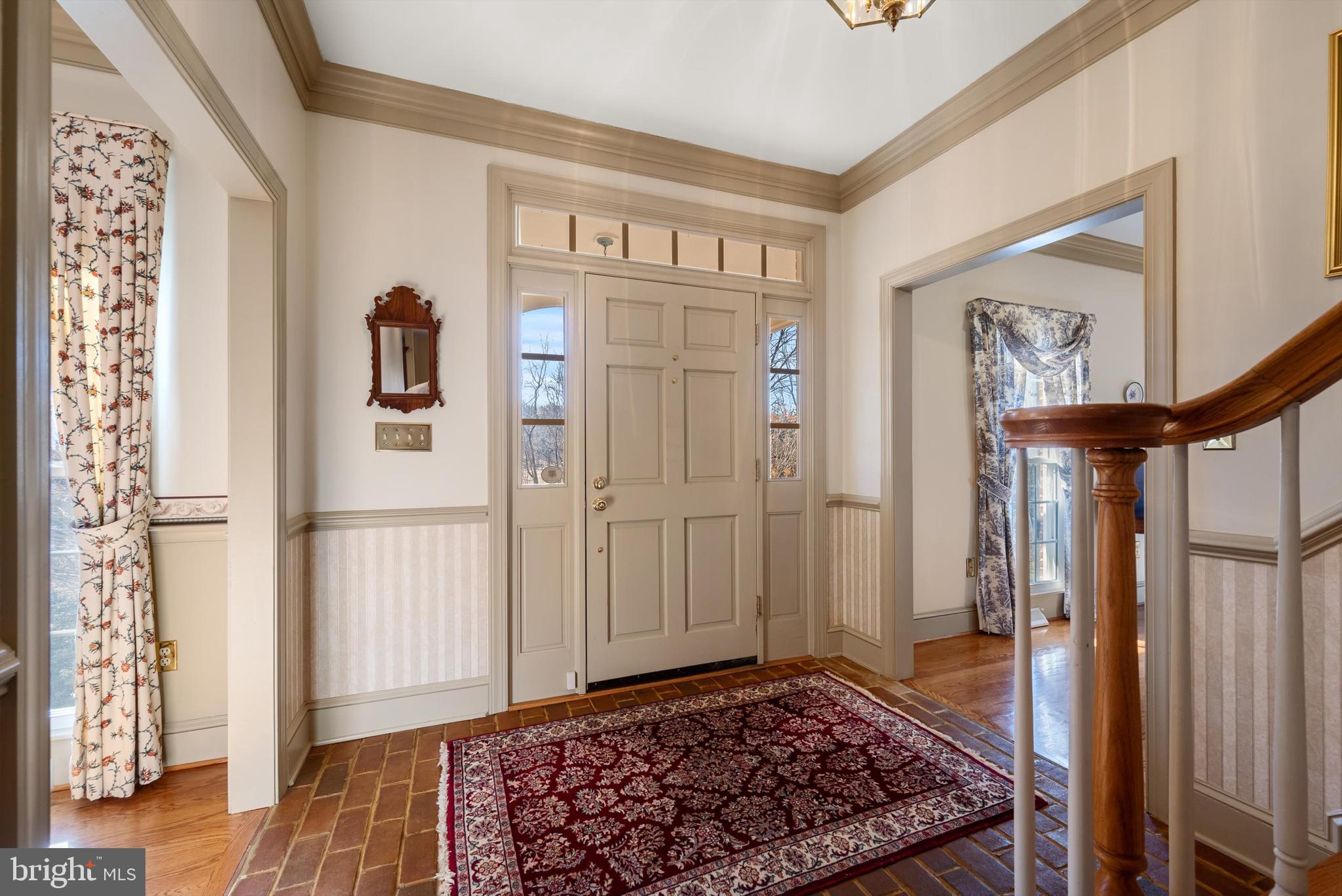 LONGVIEW ACRES - Residential