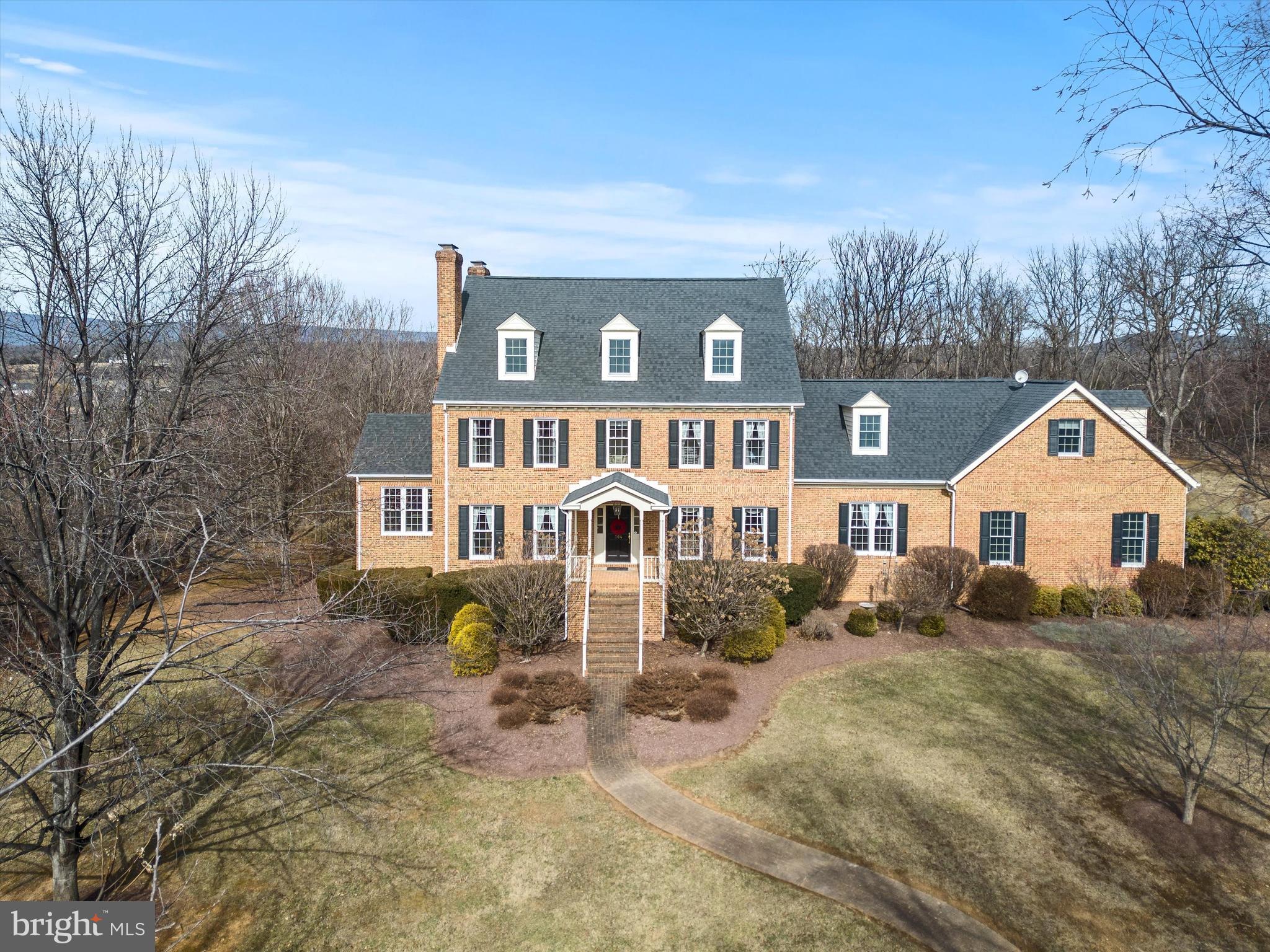 LONGVIEW ACRES - Residential