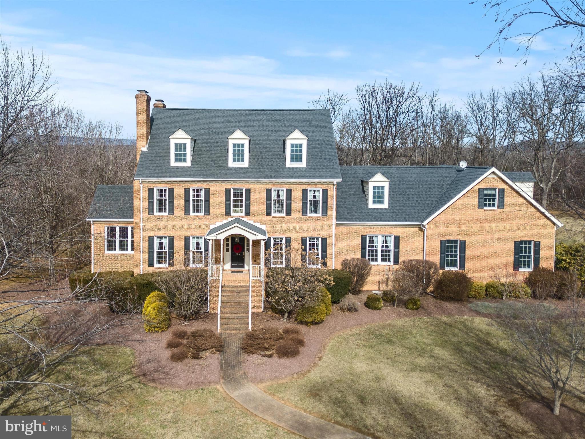 LONGVIEW ACRES - Residential