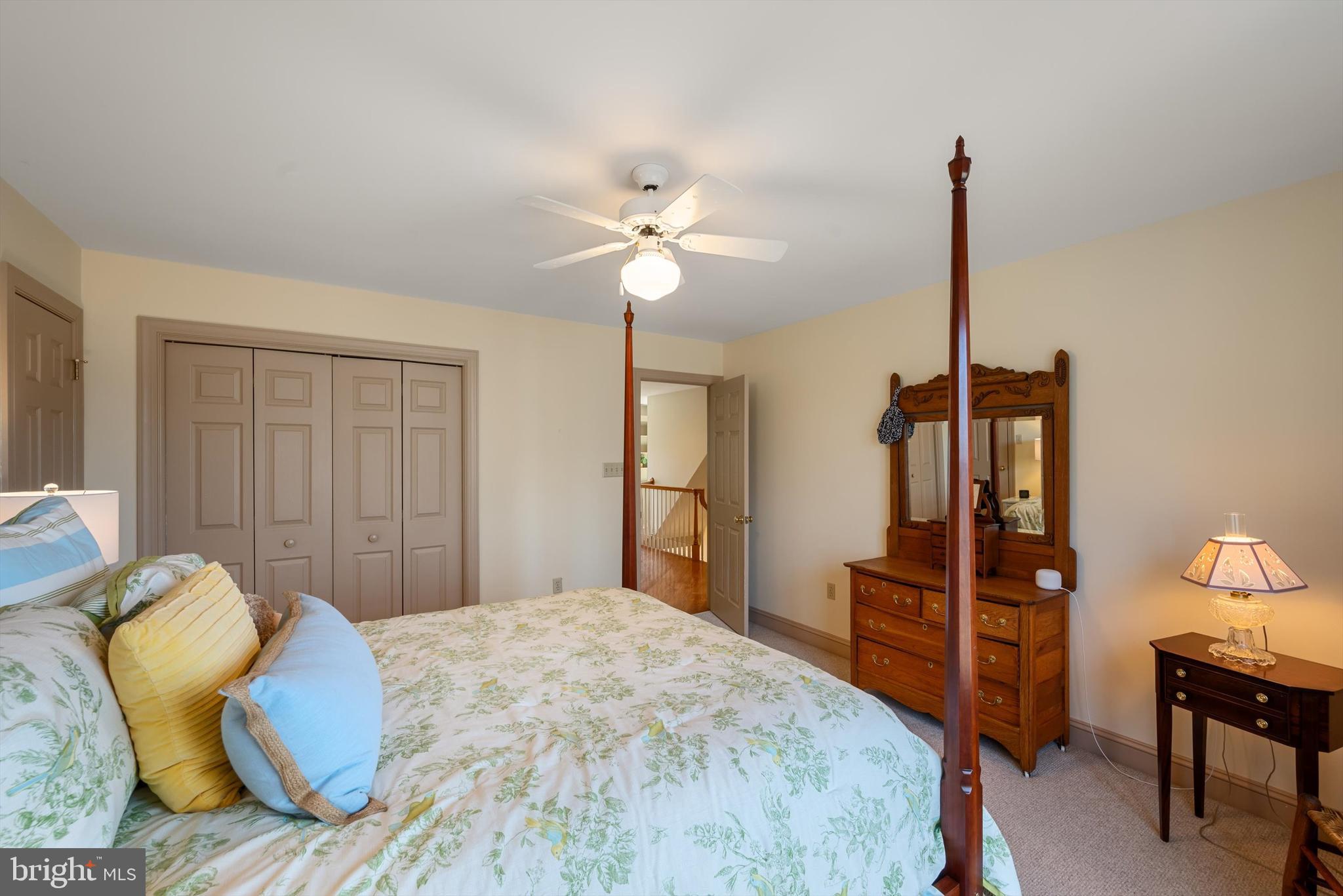 LONGVIEW ACRES - Residential