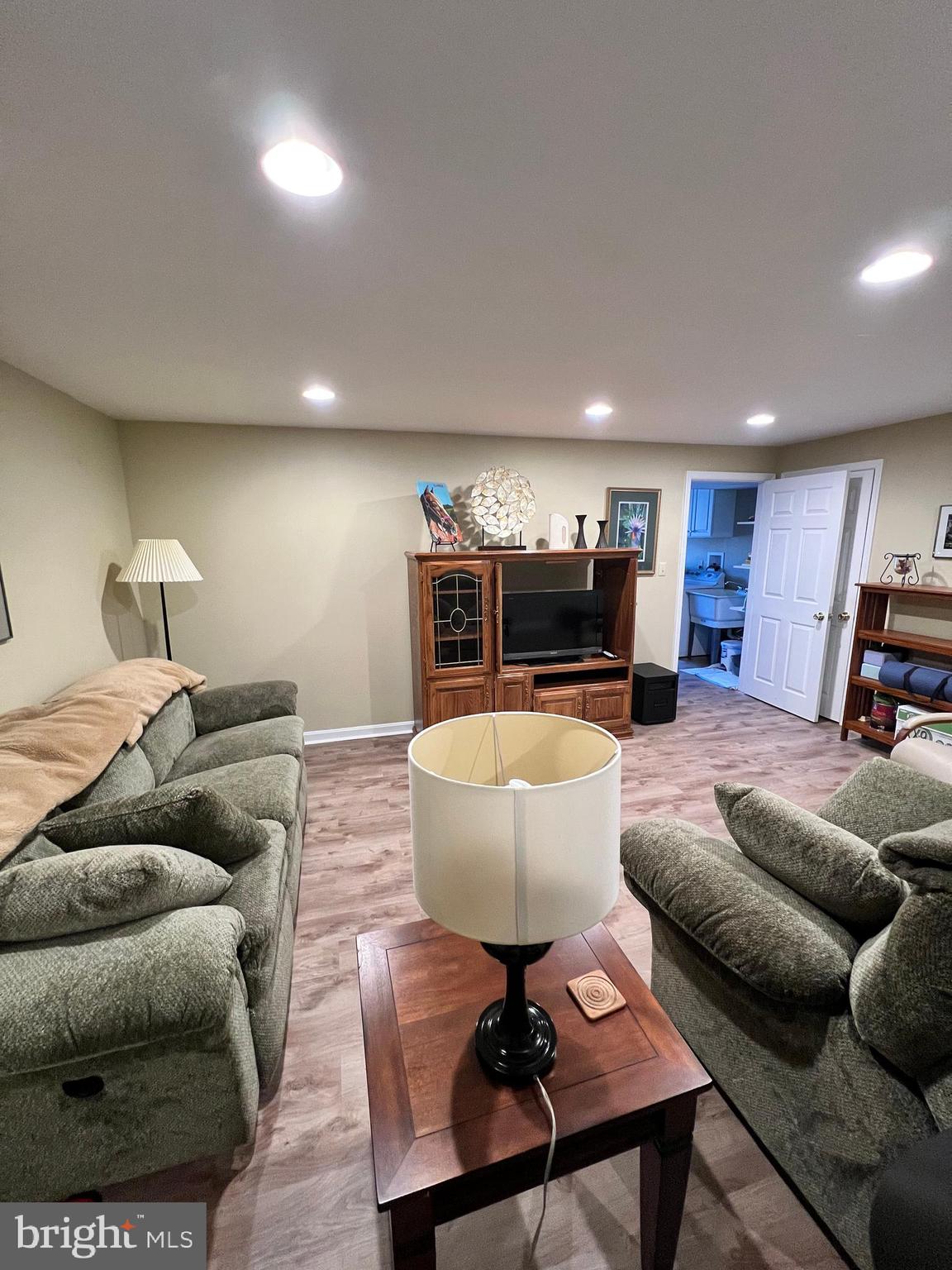 OLD FIELDS - Residential