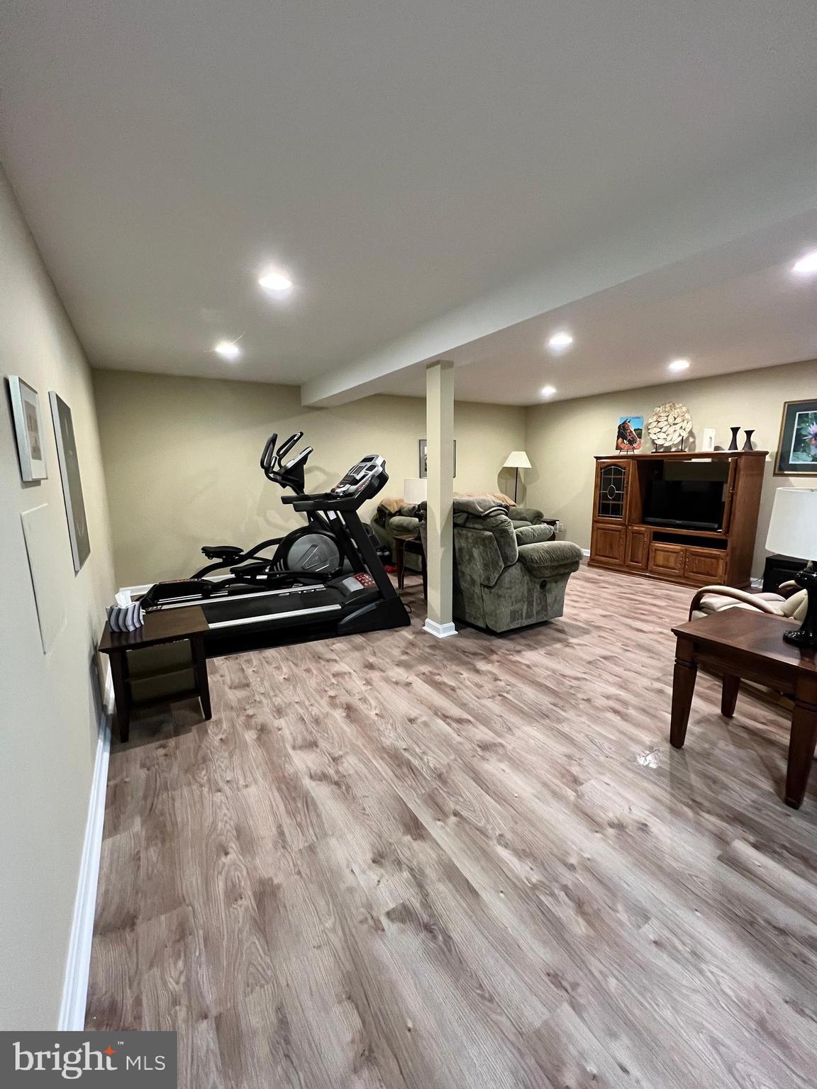 OLD FIELDS - Residential