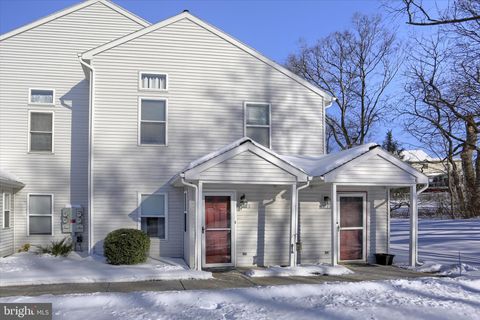 Condo For Sale - 5809 Hidden Lake Drive<br/> HARRISBURG, PA 17111