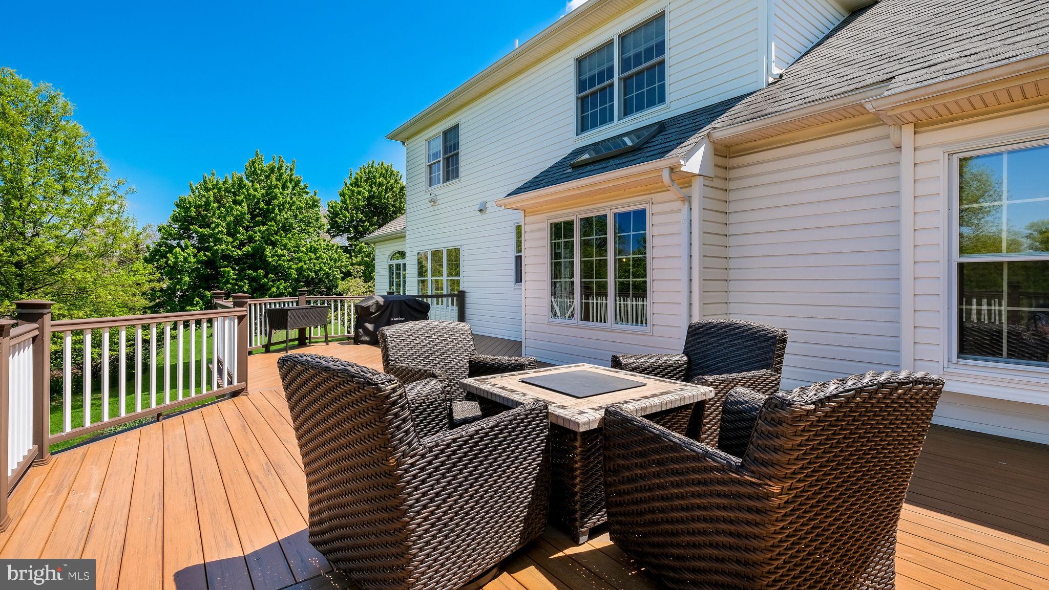 BUCKINGHAM WOODS - Residential