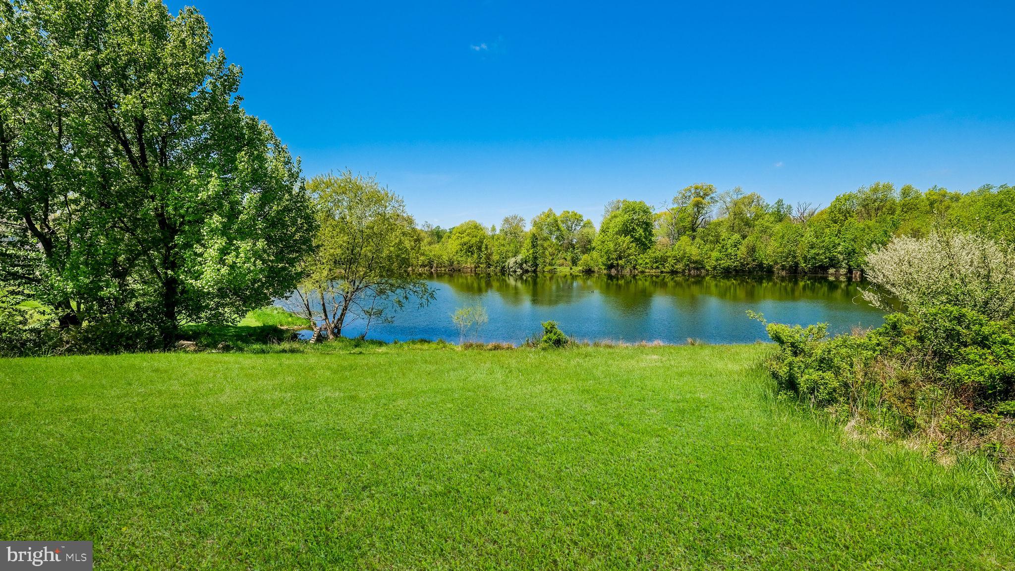 BUCKINGHAM WOODS - Residential
