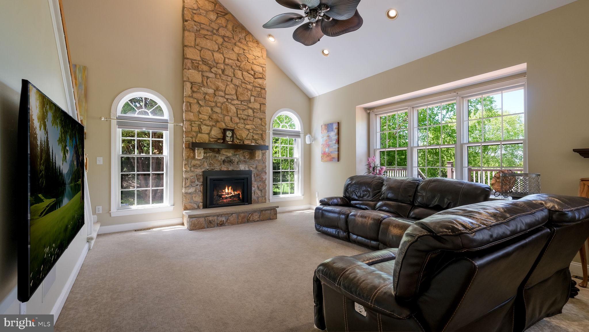 BUCKINGHAM WOODS - Residential