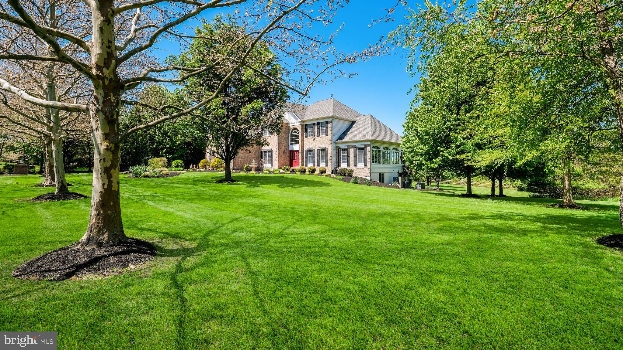 BUCKINGHAM WOODS - Residential