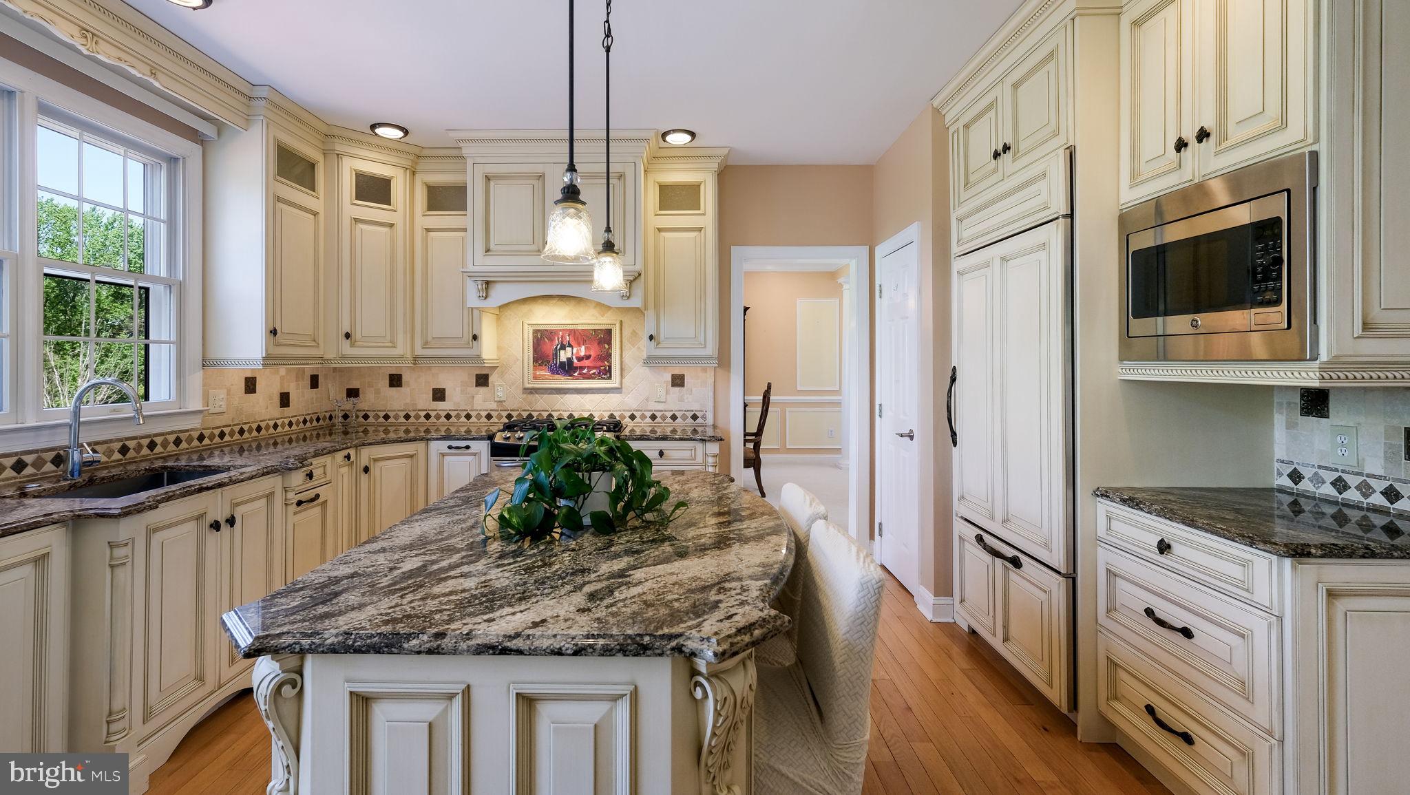 BUCKINGHAM WOODS - Residential