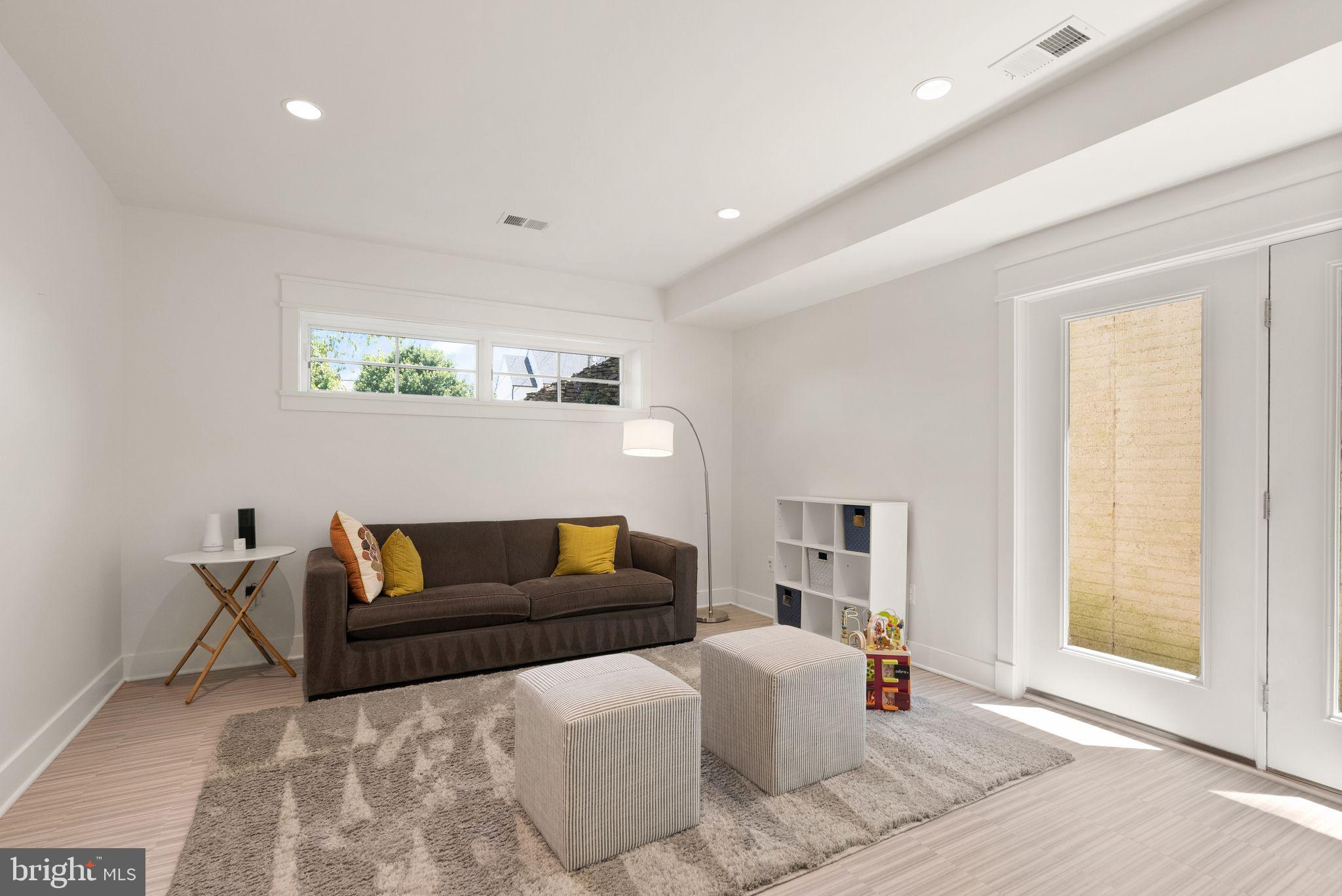 LYON PARK - Residential