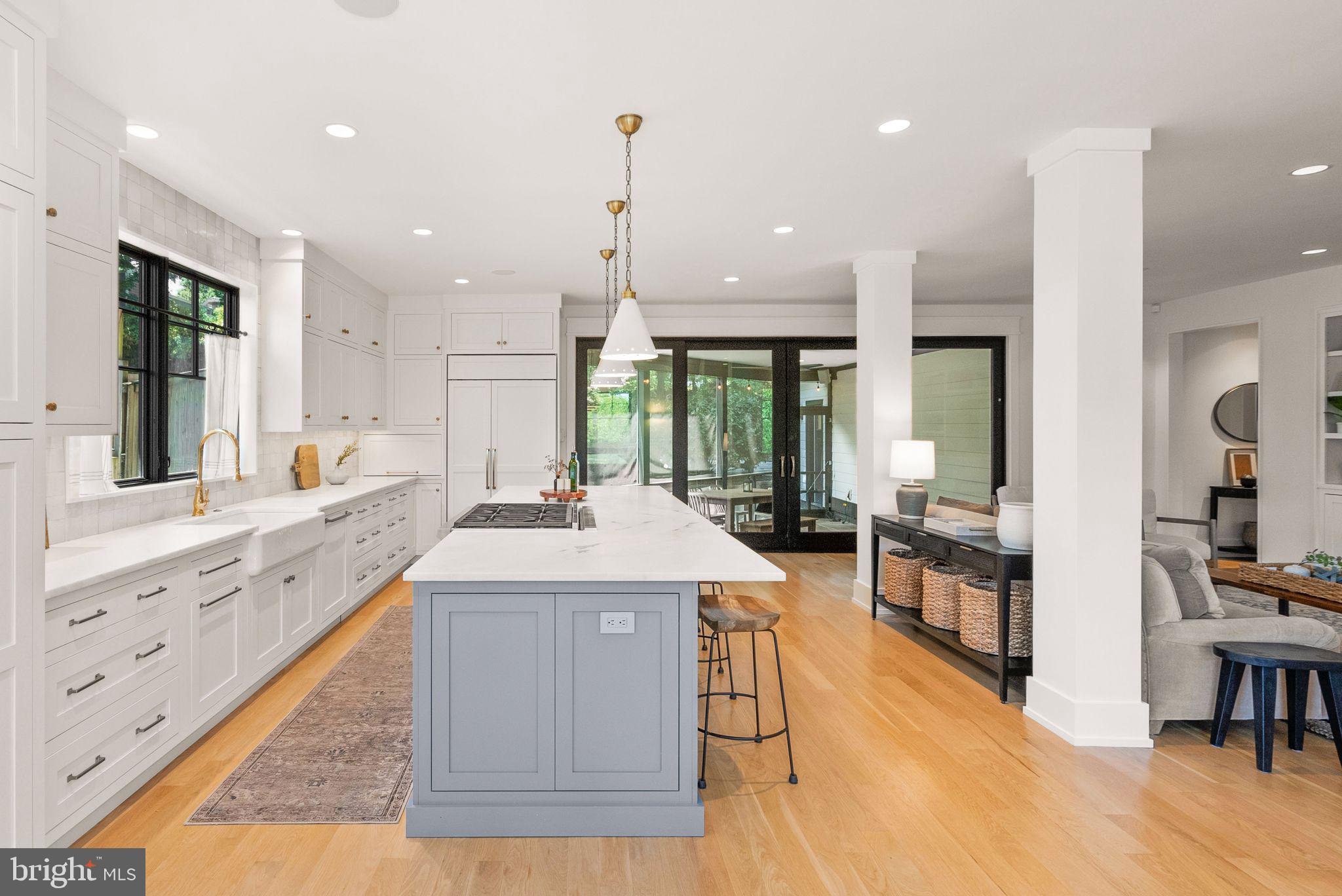 LYON PARK - Residential