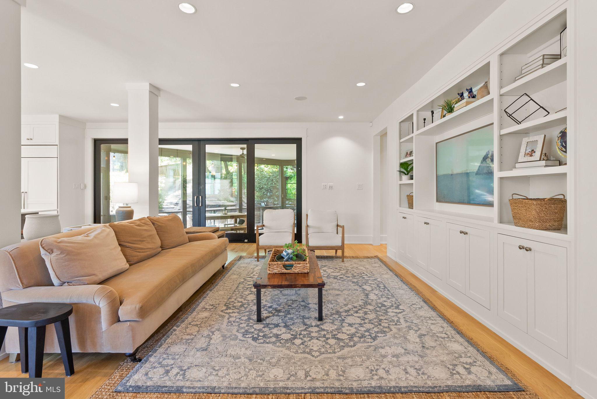 LYON PARK - Residential