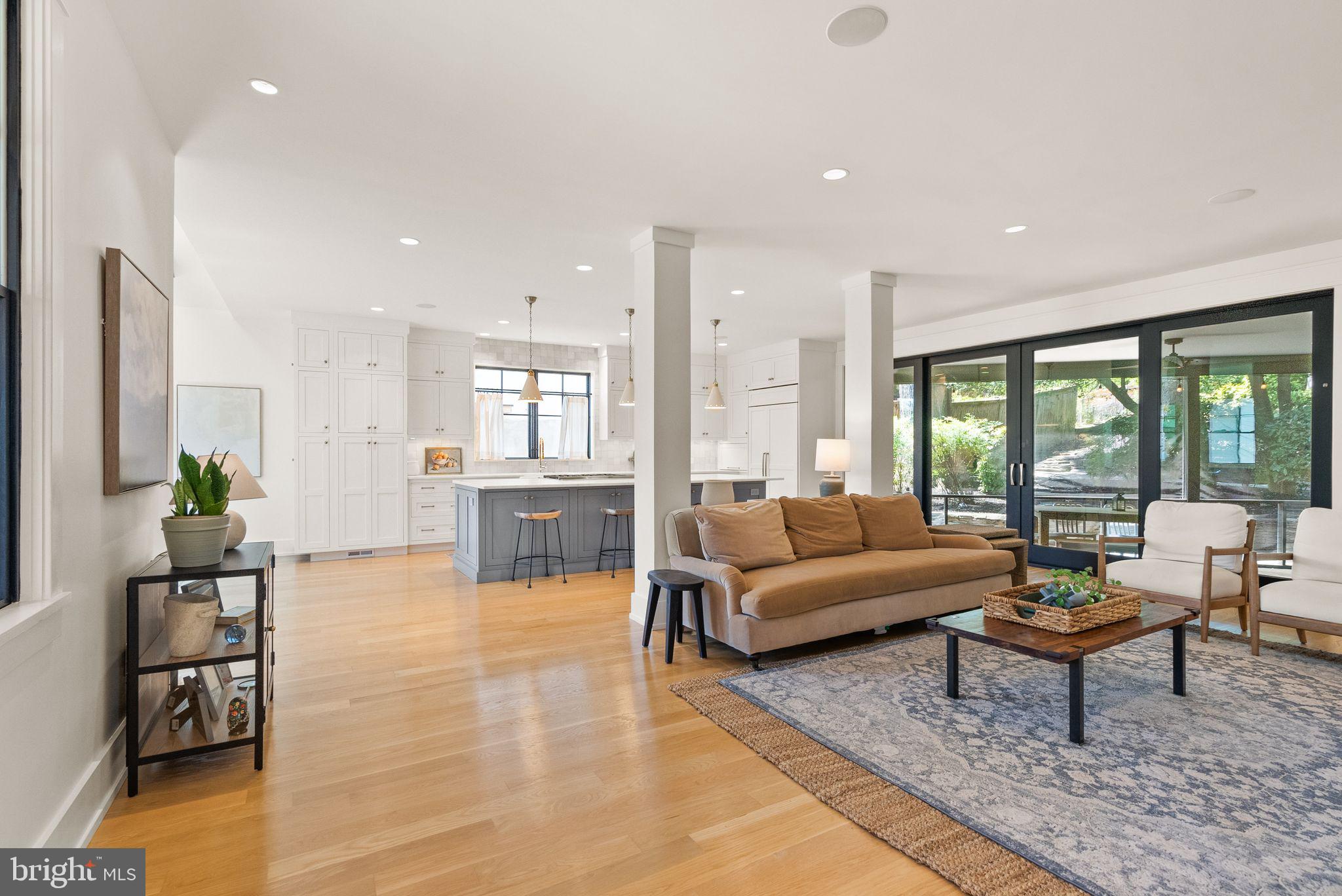 LYON PARK - Residential