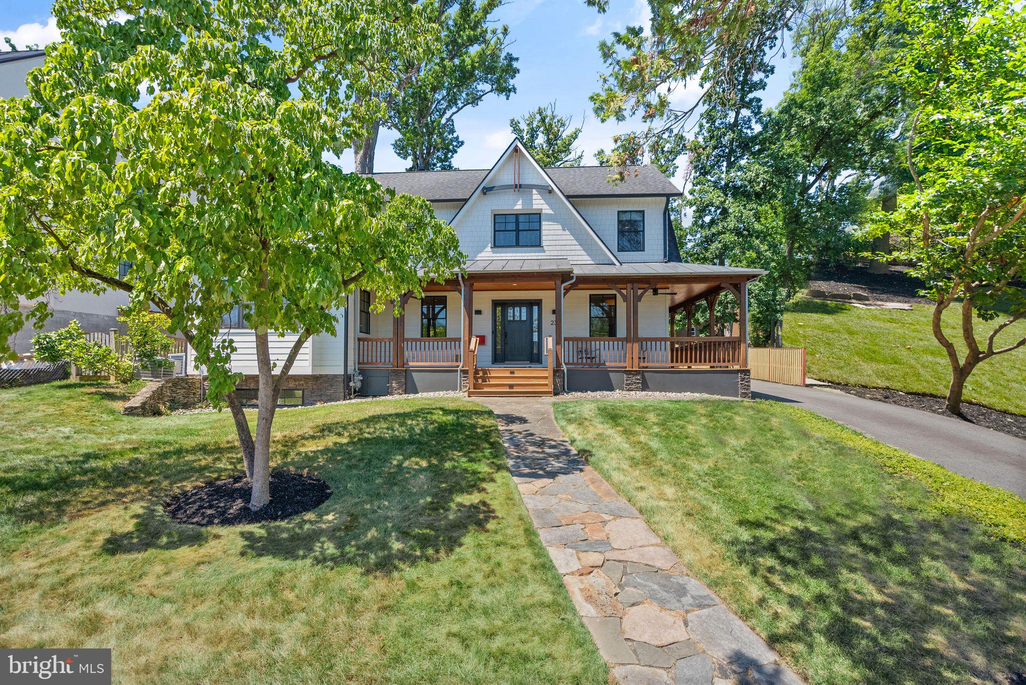 LYON PARK - Residential