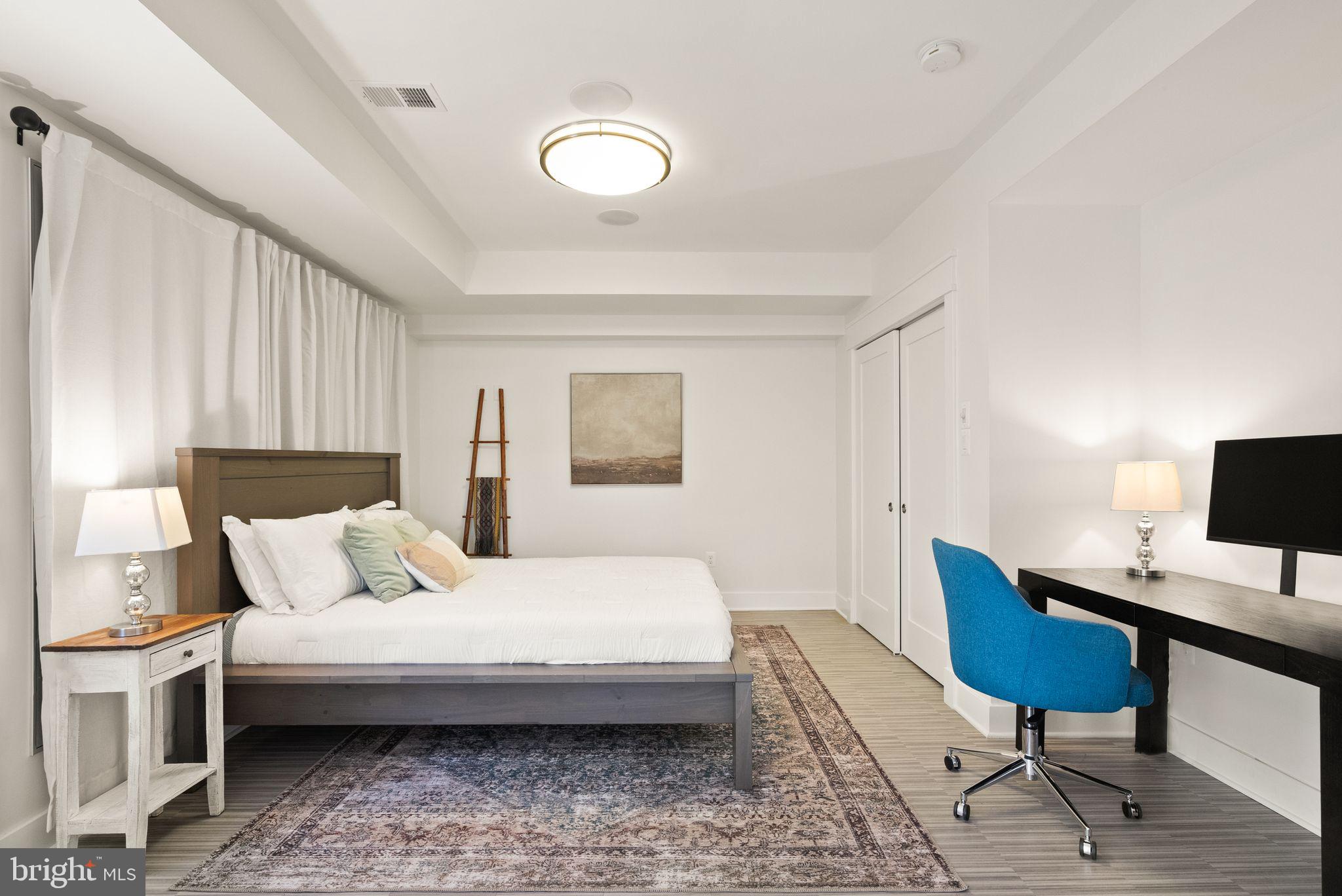 LYON PARK - Residential