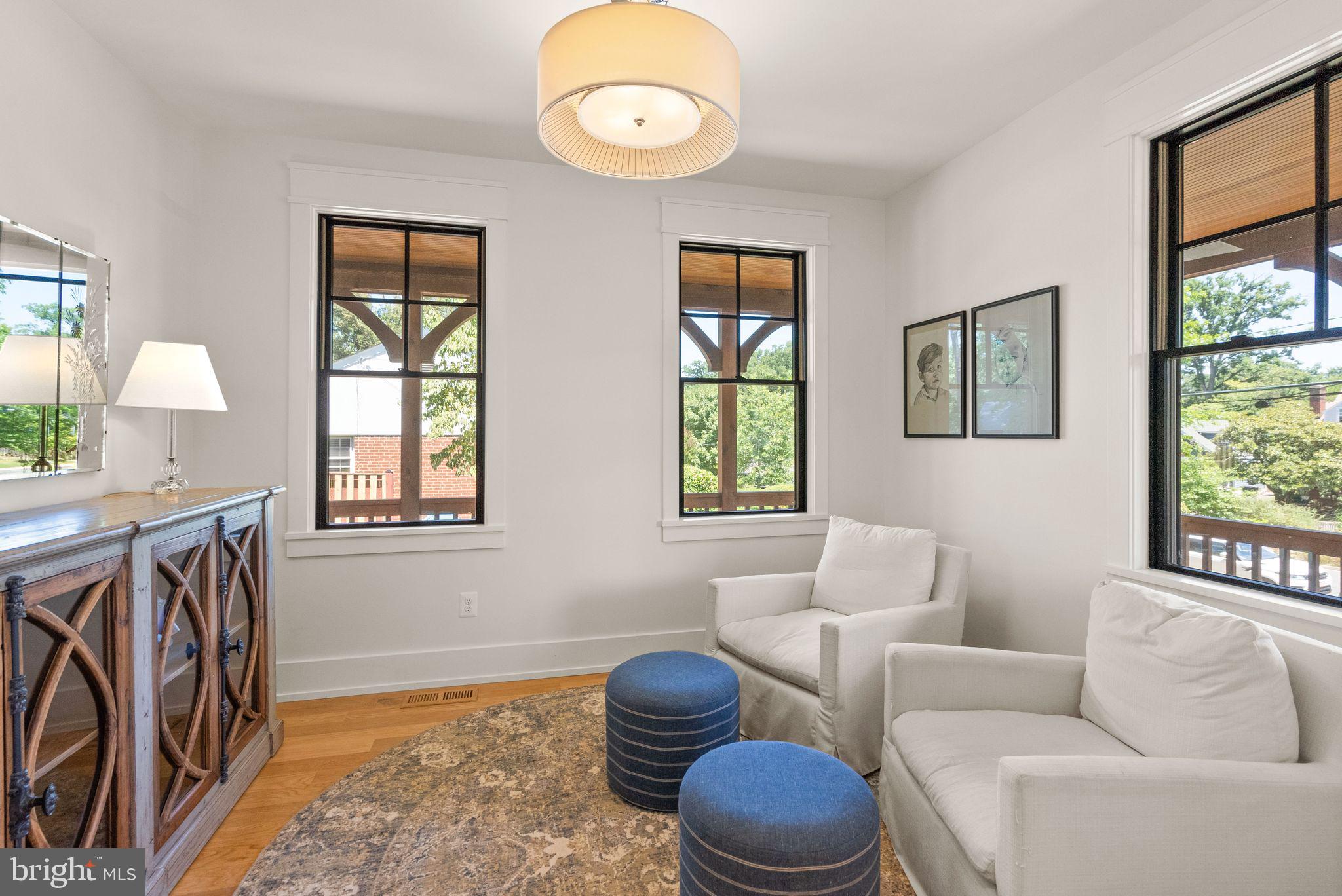 LYON PARK - Residential