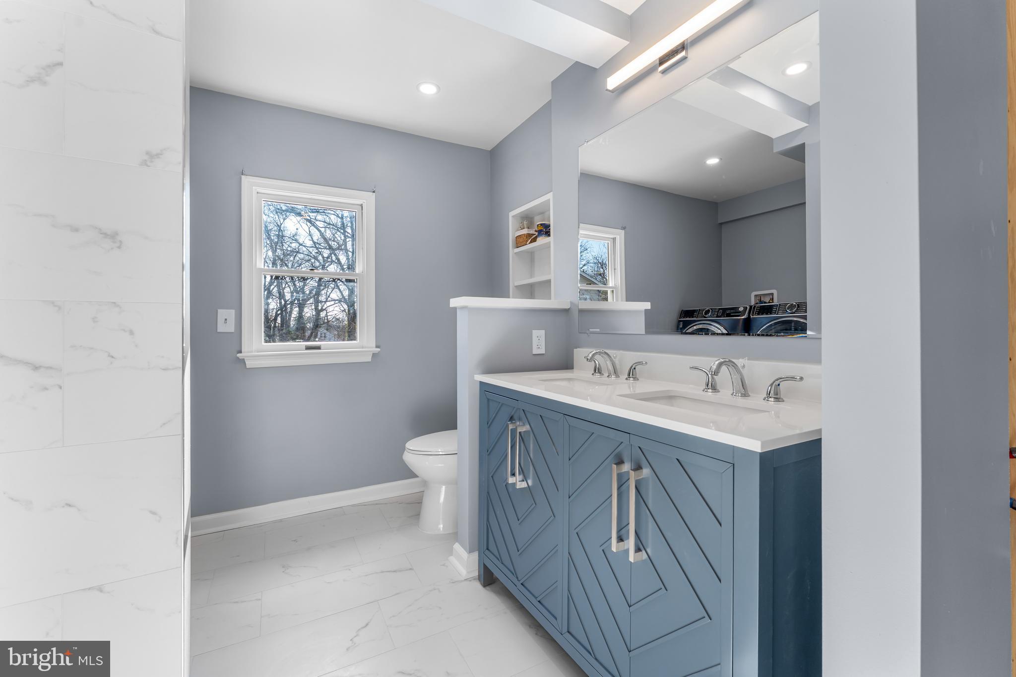 HYATTSVILLE HILLS - Residential