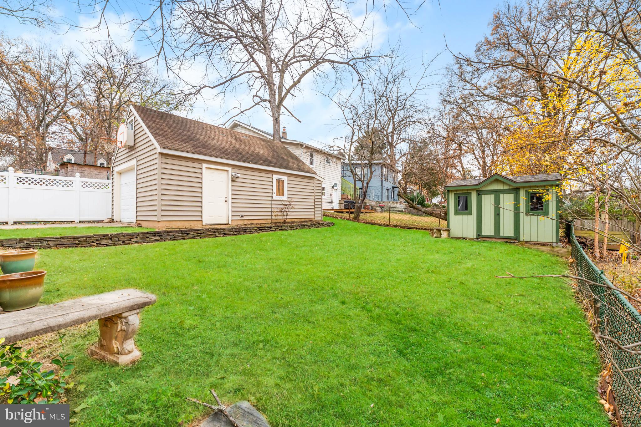 HYATTSVILLE HILLS - Residential