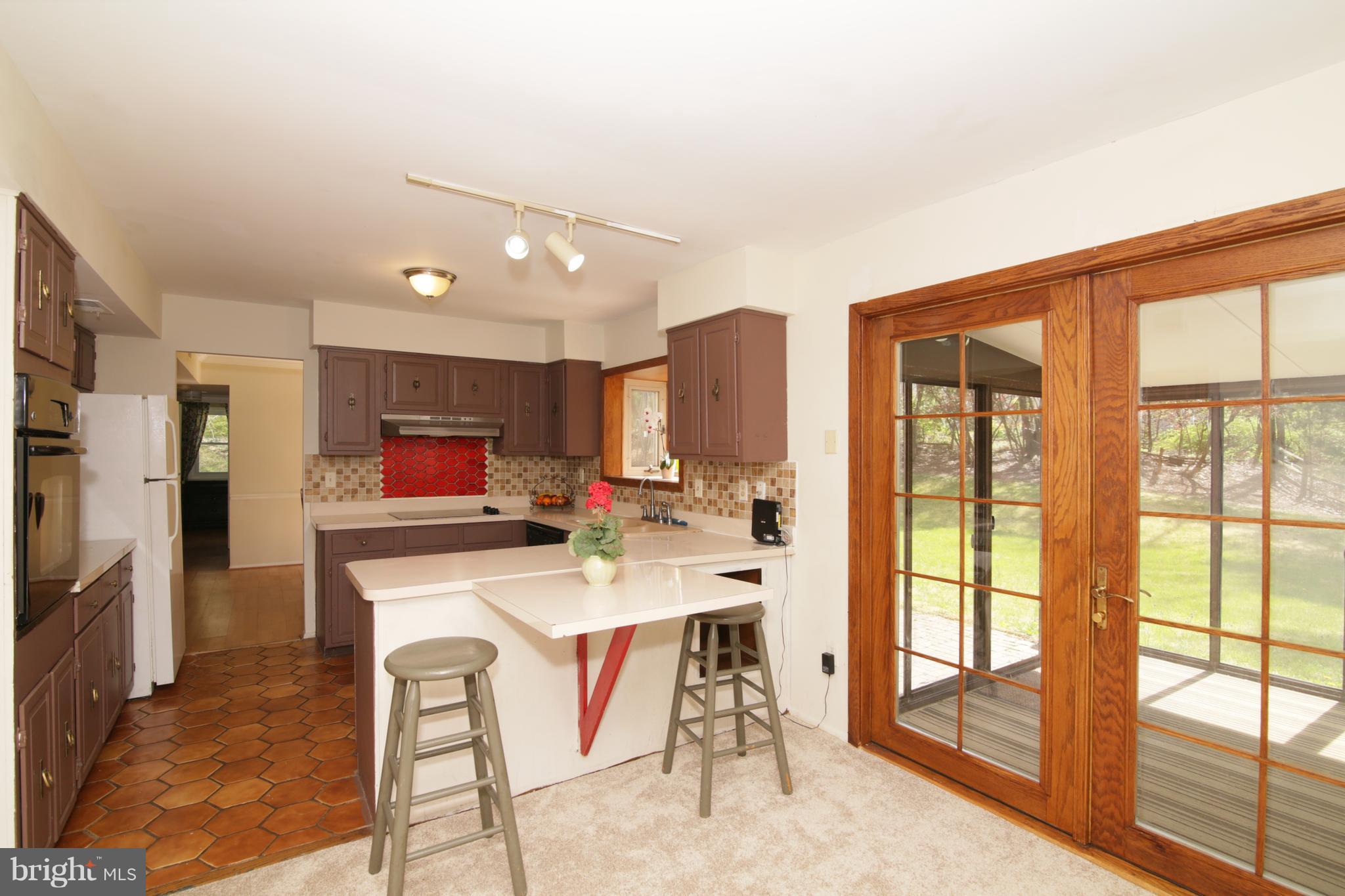 LAKEWOOD HILLS - Residential